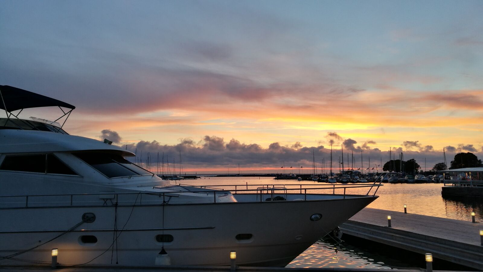HUAWEI P9 sample photo. Borgholm, port, boat photography