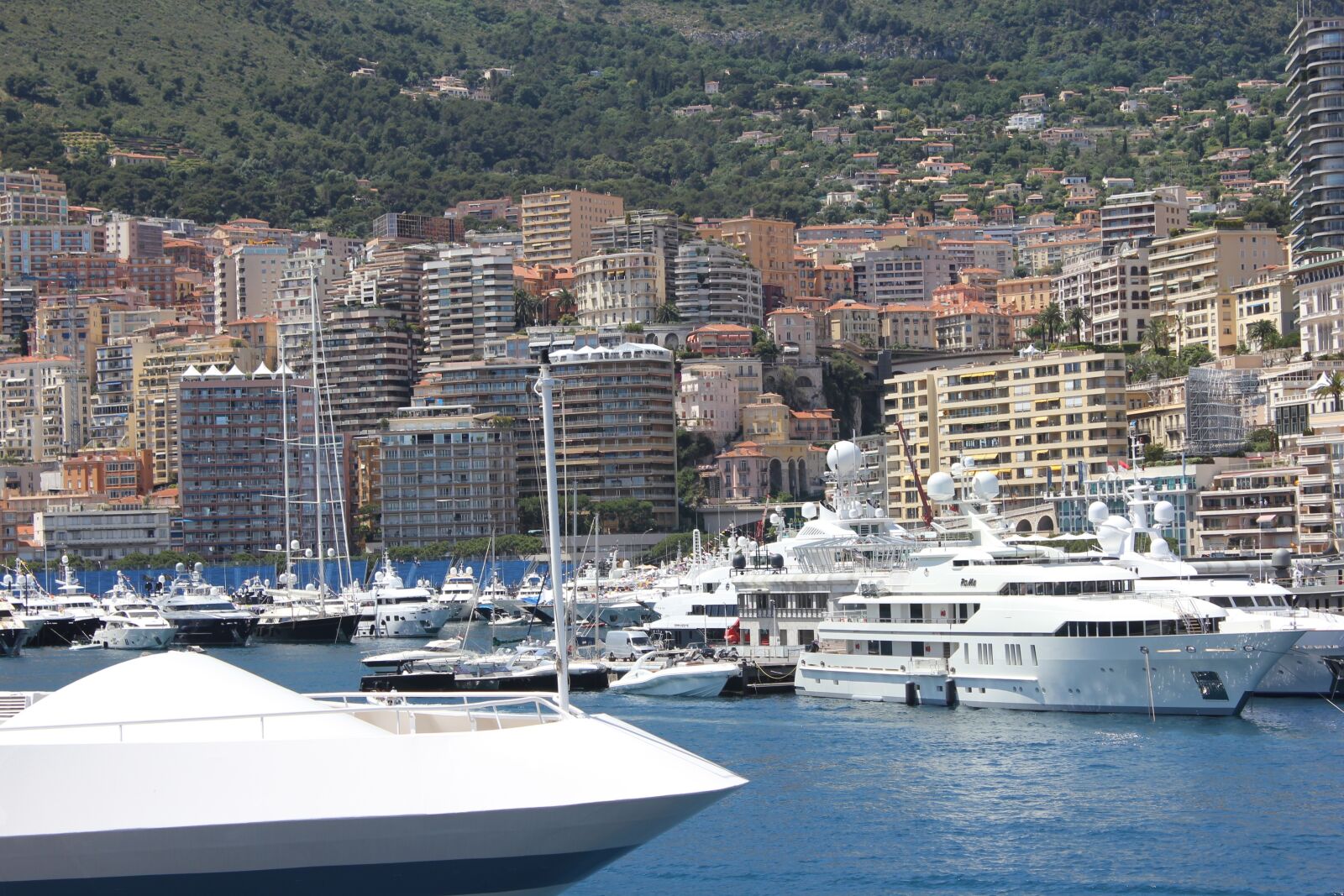 Canon EOS 550D (EOS Rebel T2i / EOS Kiss X4) sample photo. Monaco, cars, formula one photography