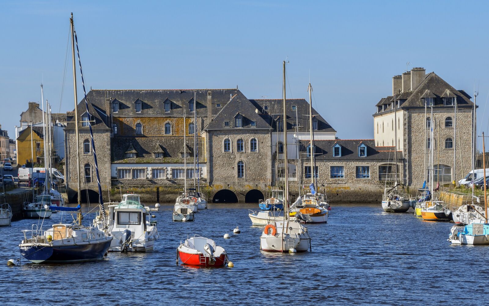 Nikon D500 sample photo. Pont-l'abbé, port, boat photography