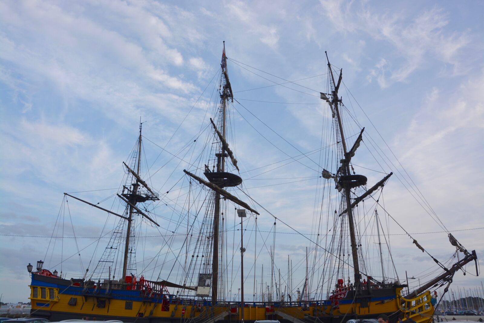 Nikon D5200 sample photo. Boat, star of the photography