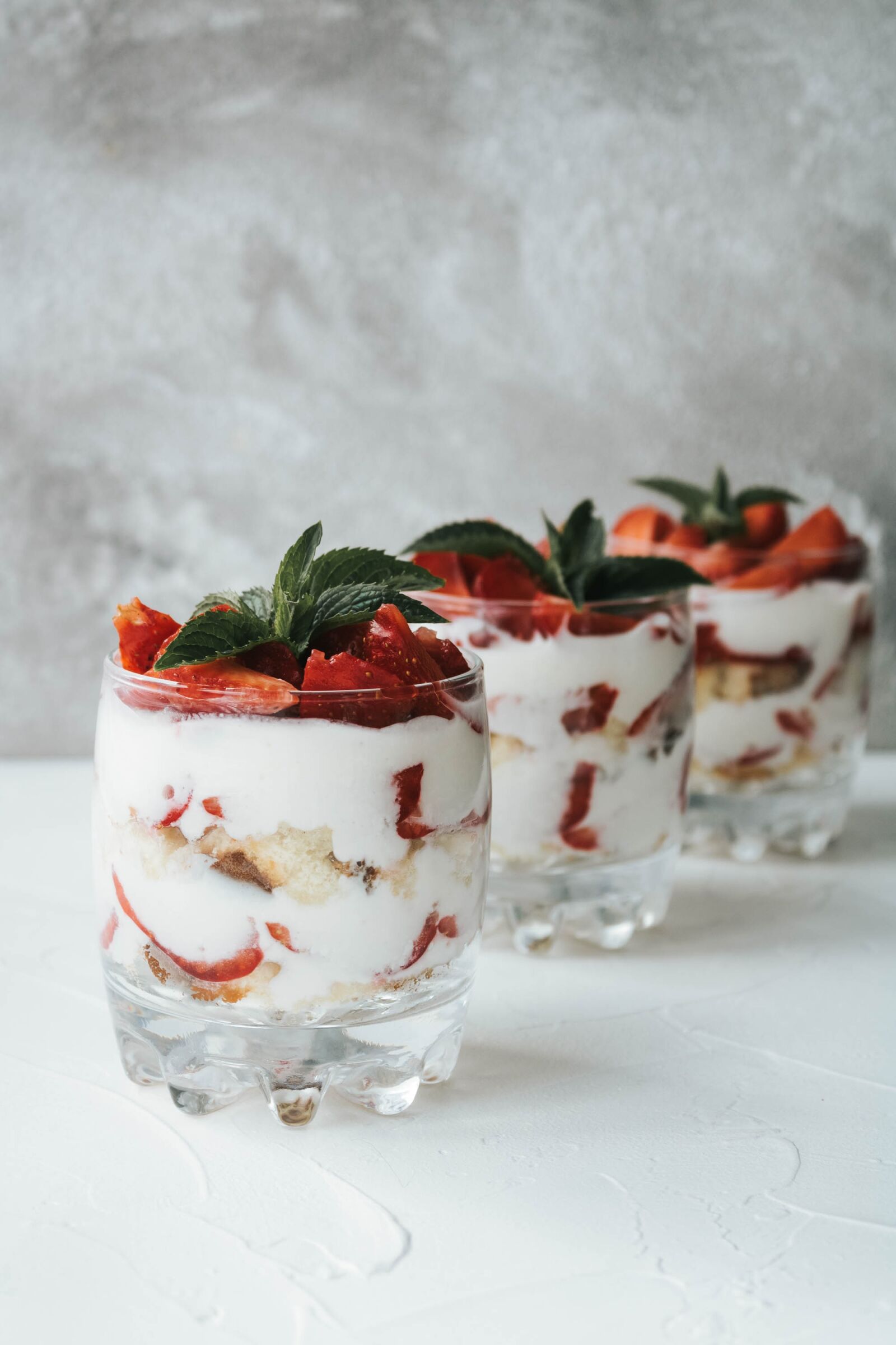 Canon EOS 2000D (EOS Rebel T7 / EOS Kiss X90 / EOS 1500D) sample photo. Trifle, strawberry, dessert photography