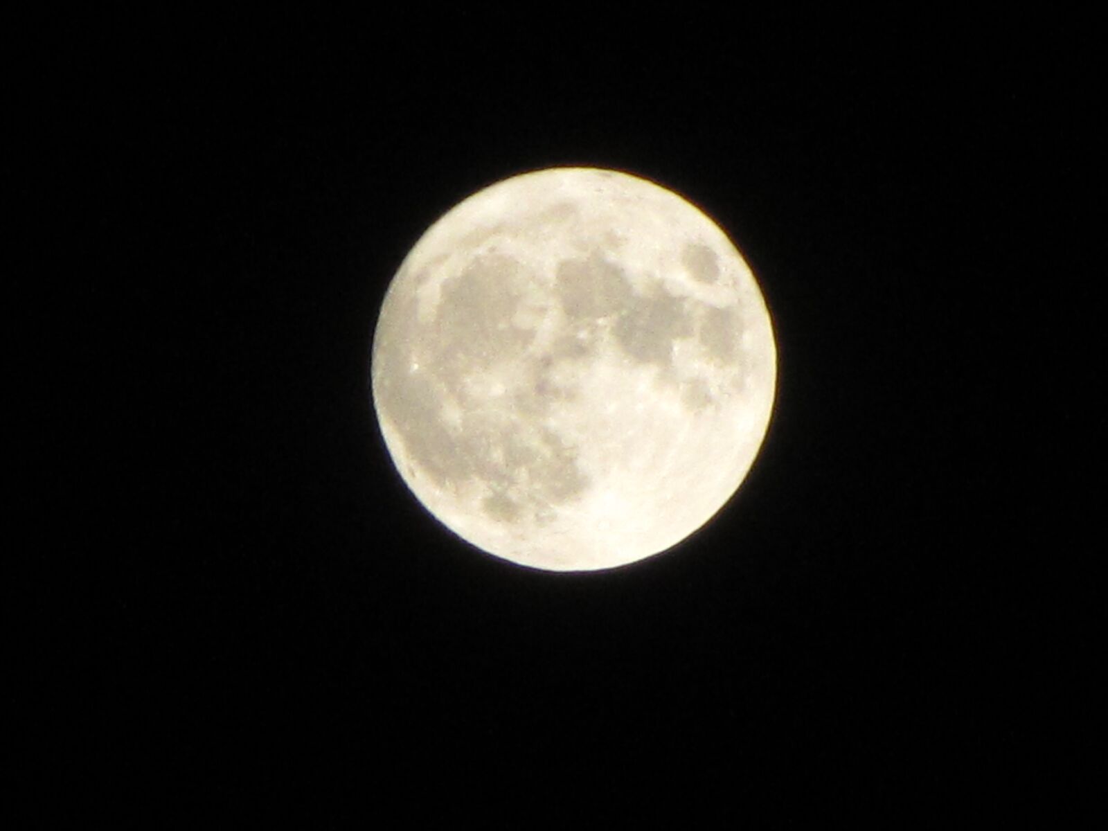 Canon PowerShot SX220 HS sample photo. Full moon, moon, night photography