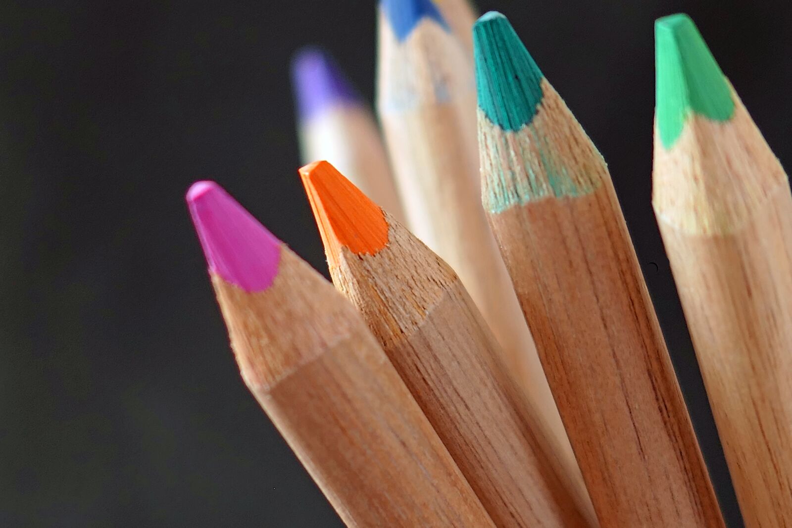 Panasonic Lumix DMC-LX10 (Lumix DMC-LX15) sample photo. Wood, pencil, creativity photography
