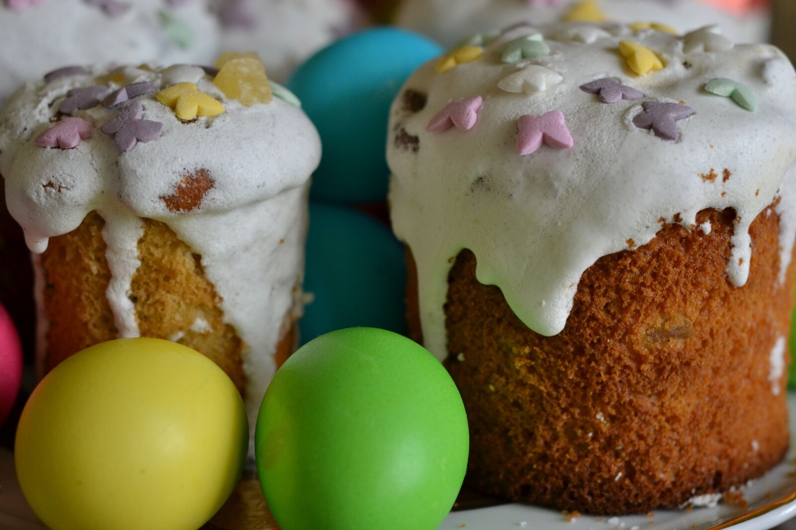 Nikon D3100 sample photo. Easter, cakes, eggs photography