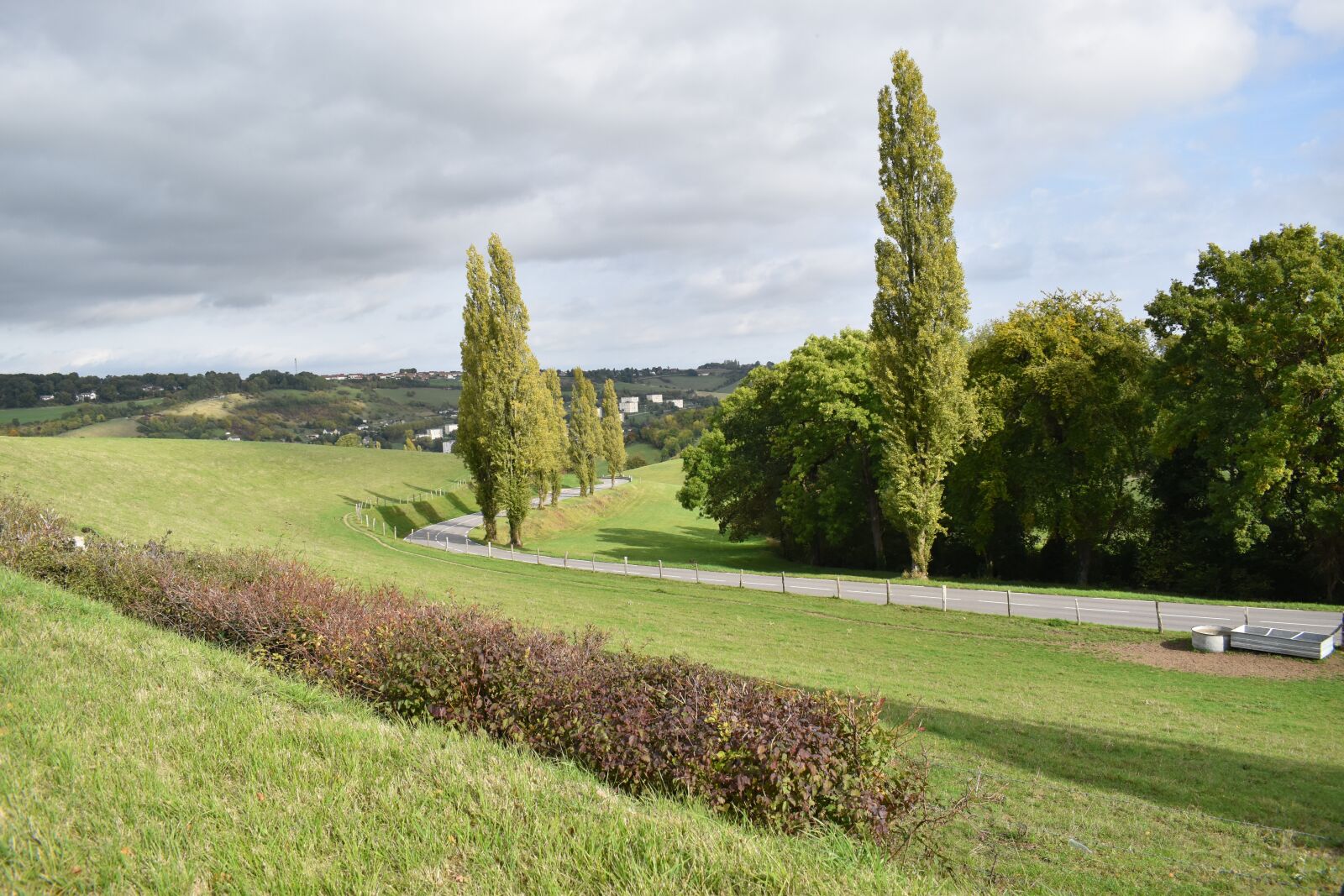 Nikon D3500 sample photo. Turn, road, vexin photography