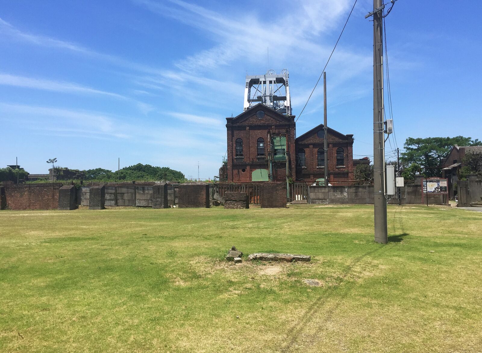 iPhone 6 Plus back camera 4.15mm f/2.2 sample photo. World heritage site, coal photography