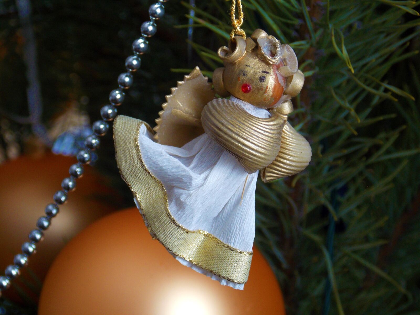 Nikon Coolpix L810 sample photo. Christmas tree, toy, of photography