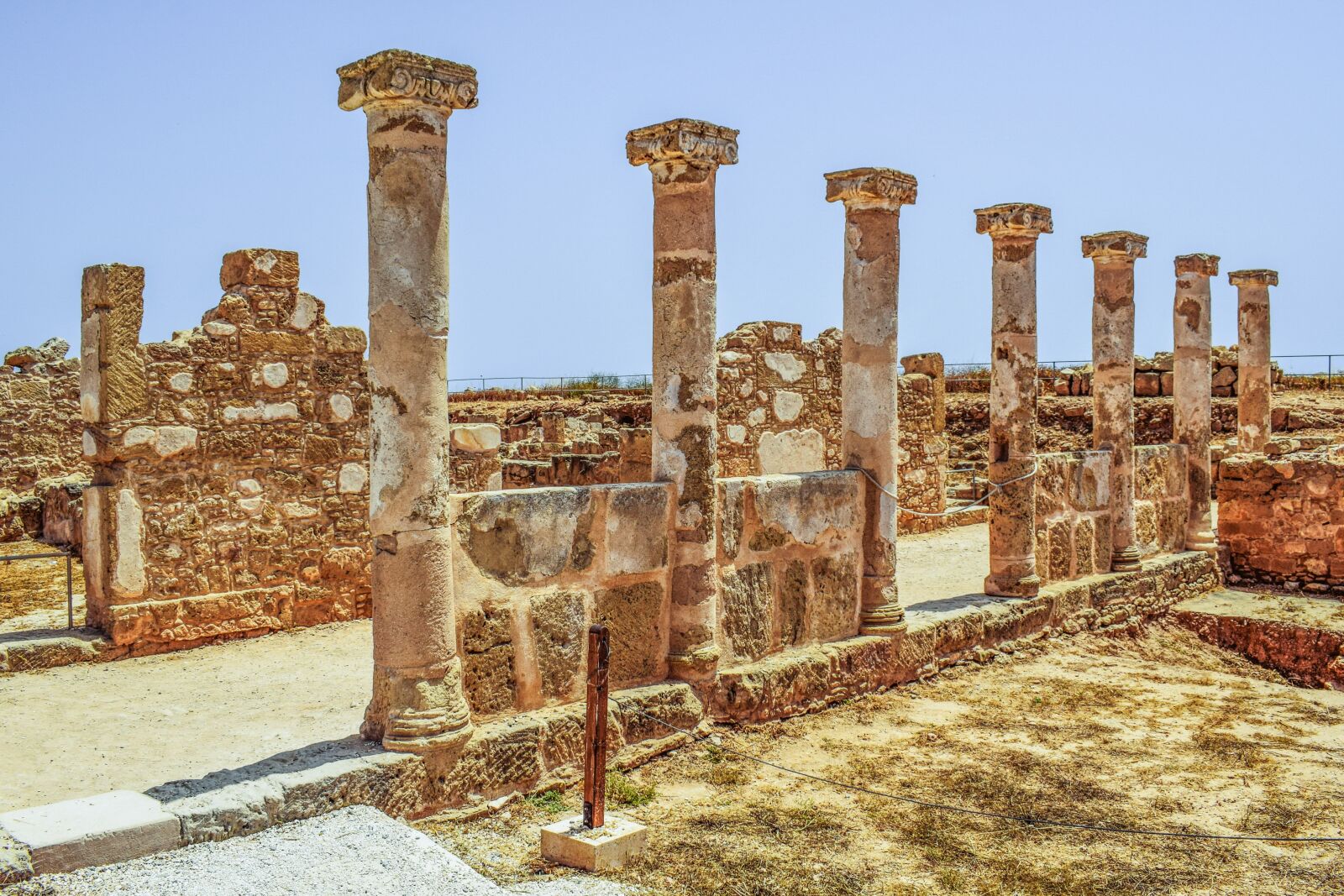 Nikon D3300 sample photo. Pillars, columns, remains photography