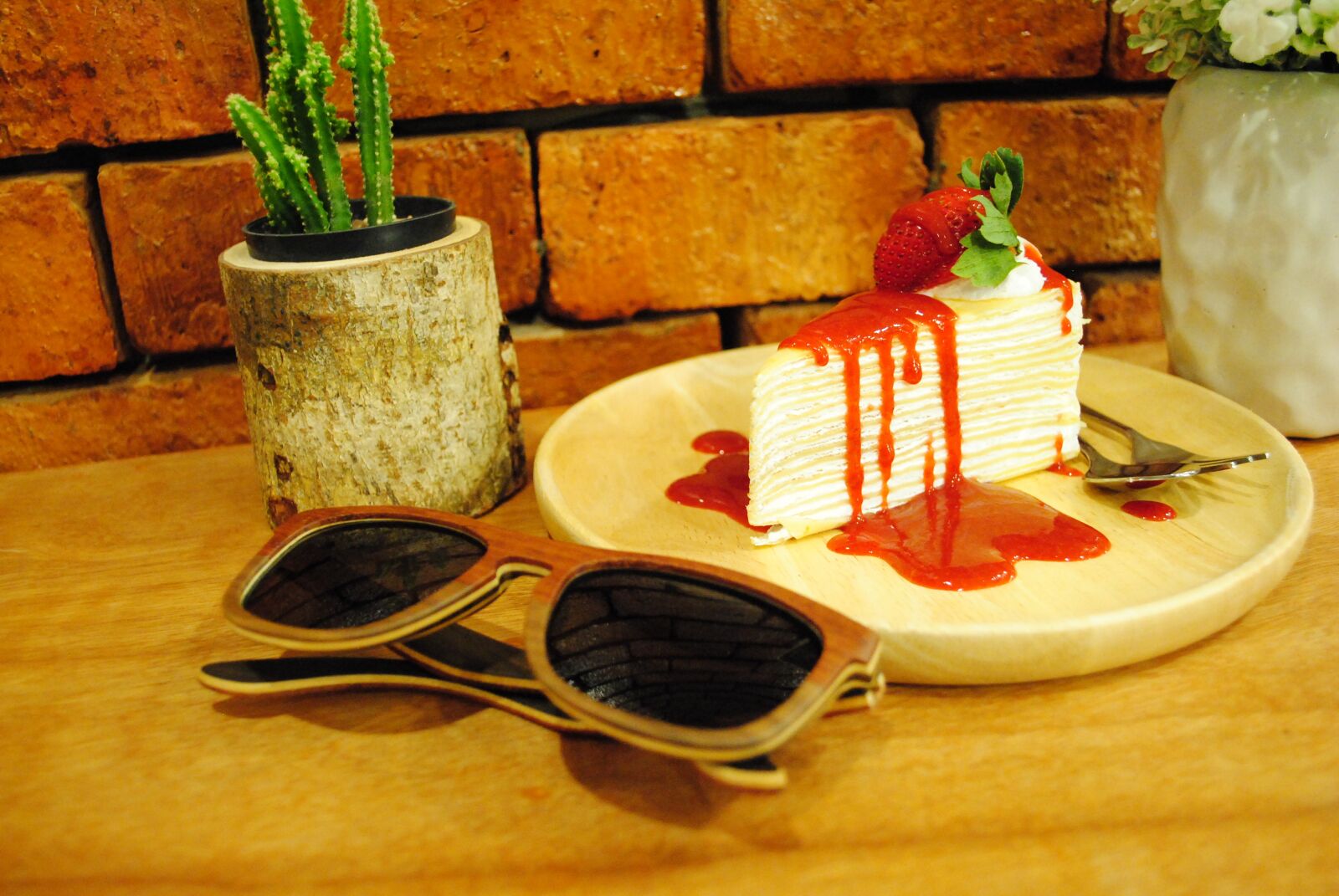 Nikon D3000 sample photo. Sunglasses, glasses, over ray photography
