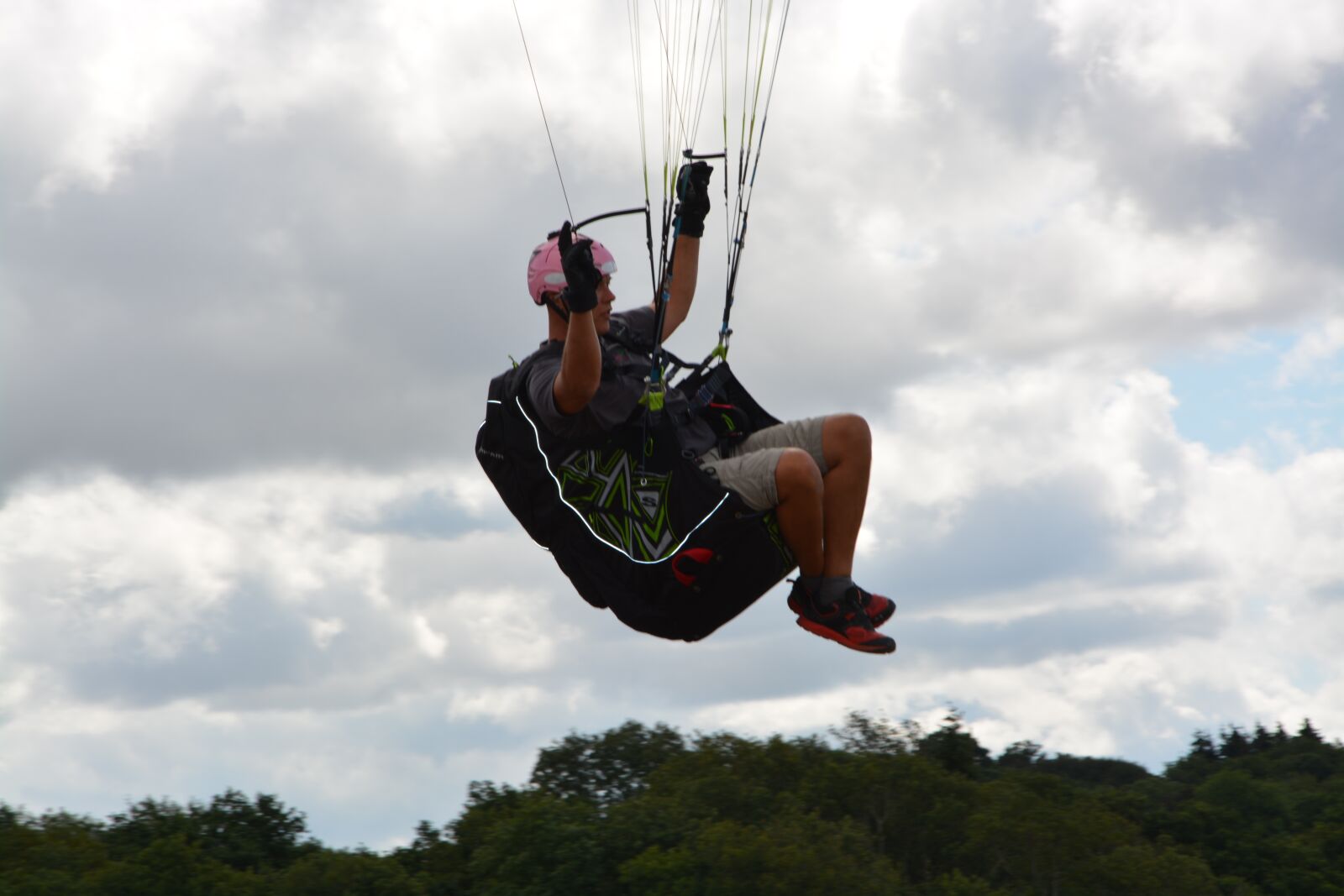 Nikon D5200 sample photo. Paragliding, paraglider, harness-paraglider photography