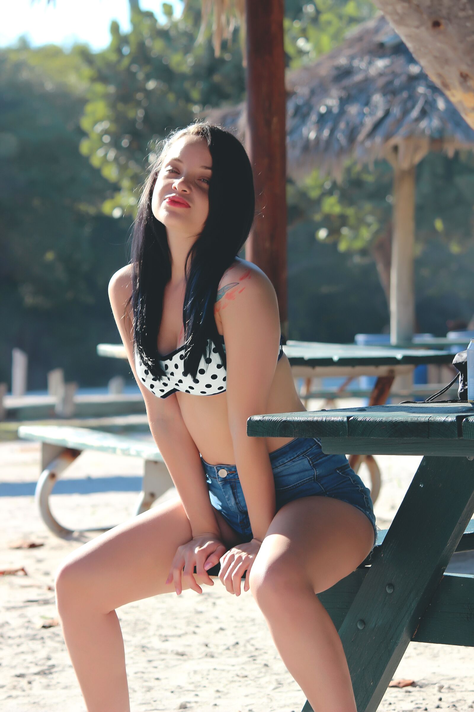 Canon EOS 600D (Rebel EOS T3i / EOS Kiss X5) sample photo. Girl, woman, female photography