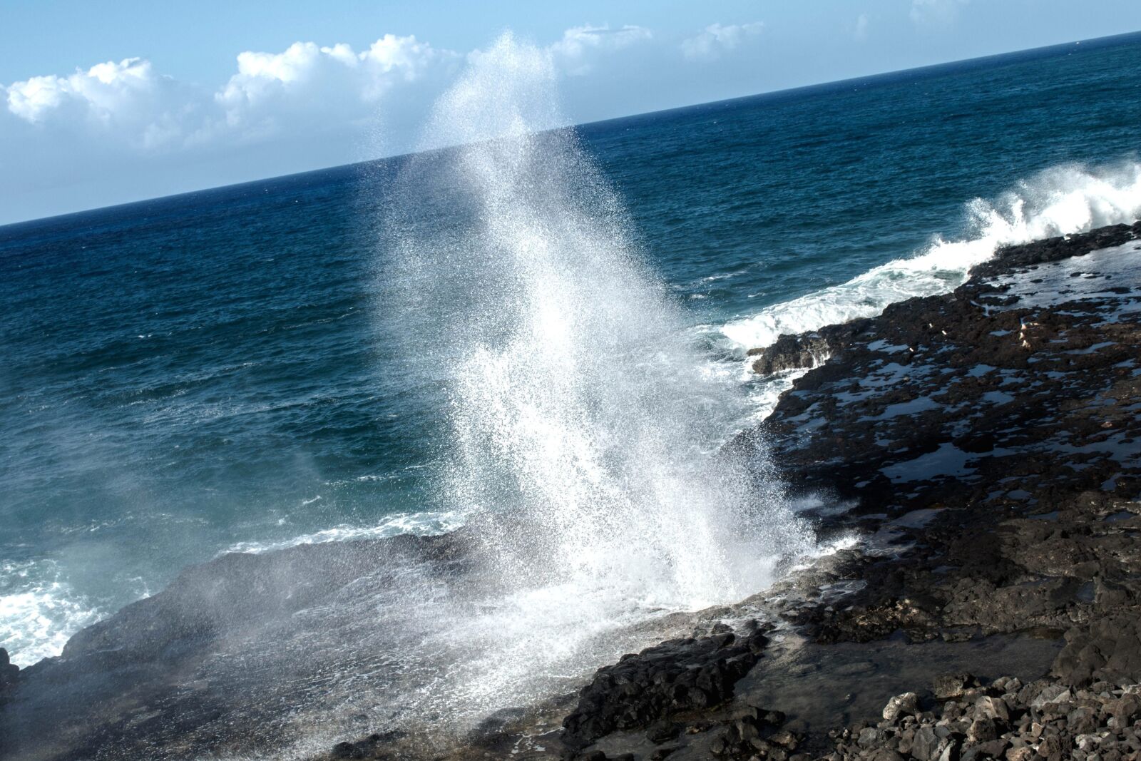 Nikon D5200 sample photo. Water, sea, ocean, beach photography