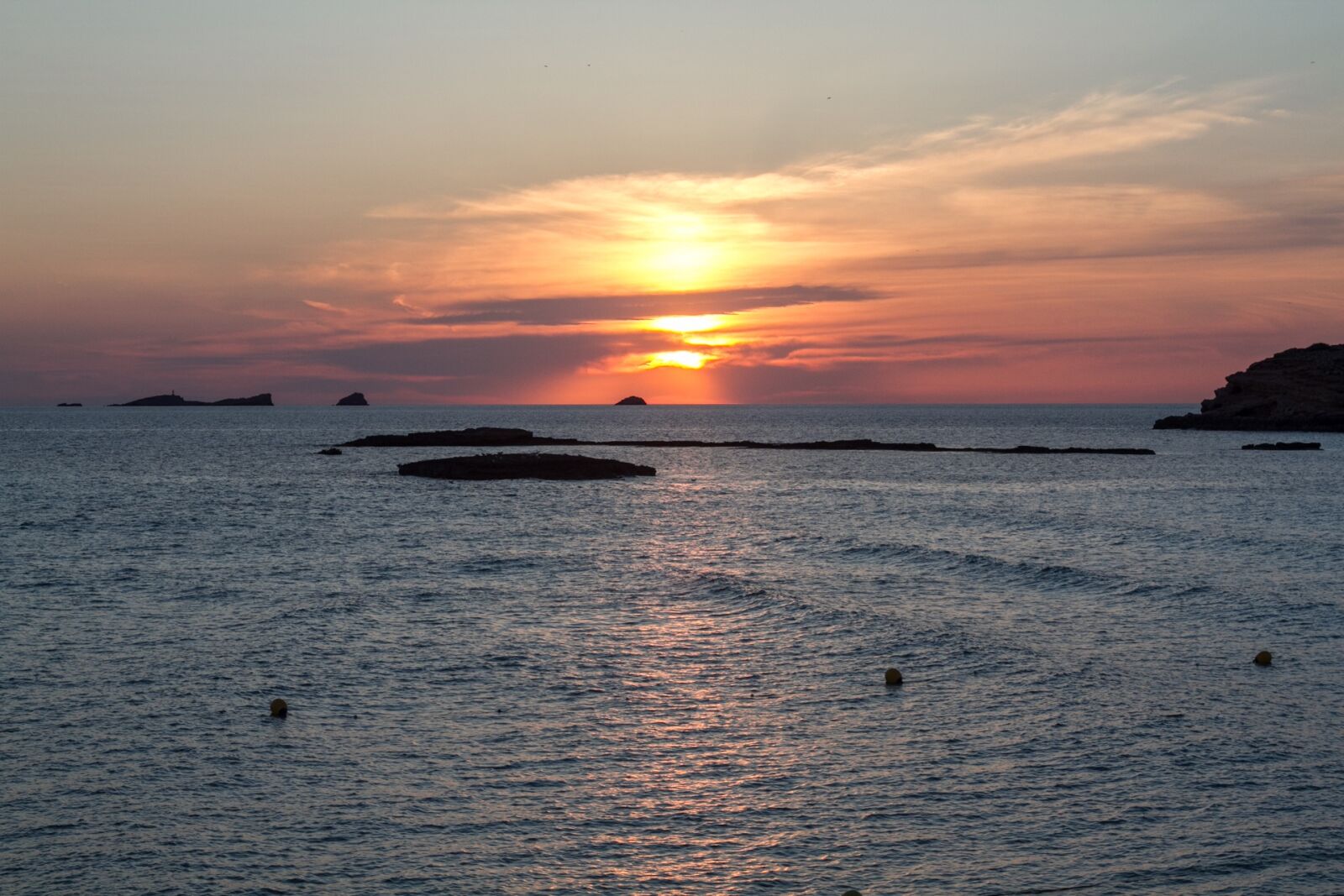 Canon EOS 7D + Canon EF 50mm F1.8 II sample photo. Beach, sunset, landscape photography