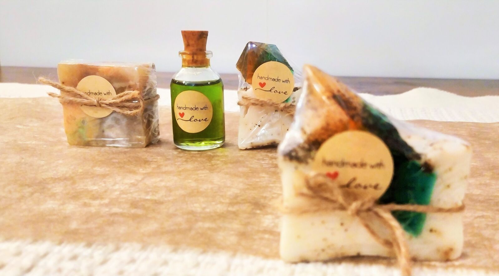 Xiaomi Redmi Note 8T sample photo. Gift, edition, soaps photography