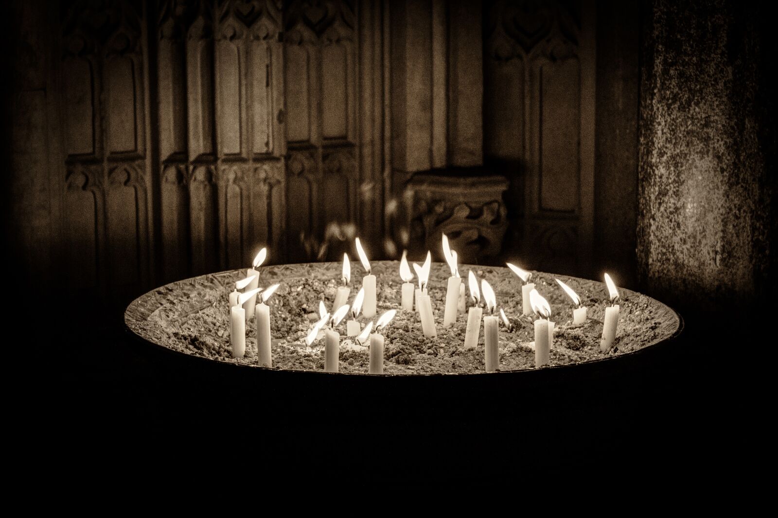 Canon EF-S 17-85mm F4-5.6 IS USM sample photo. Monochrome, sepia, candles photography
