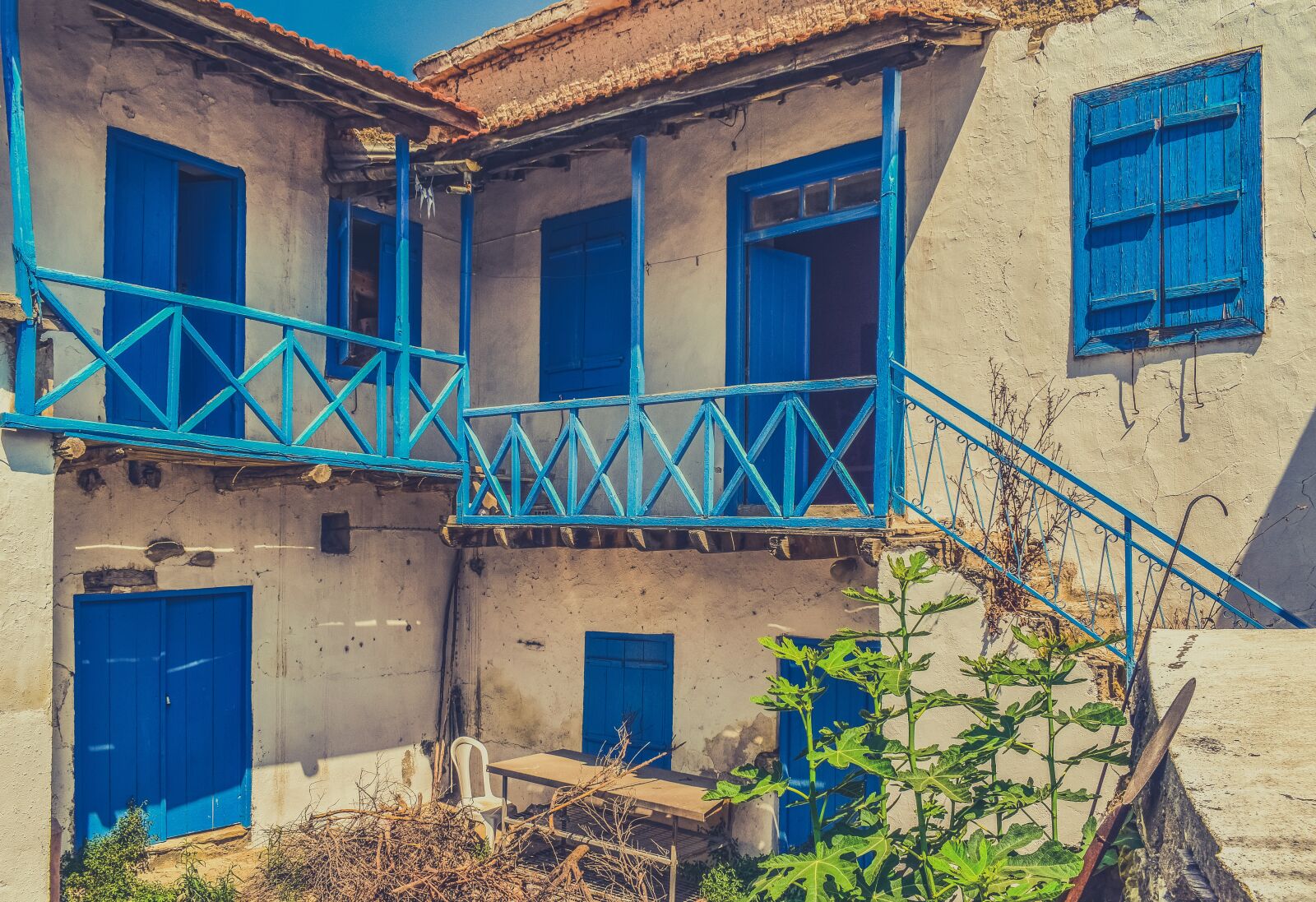 Nikon D3300 sample photo. Old house, abandoned, building photography