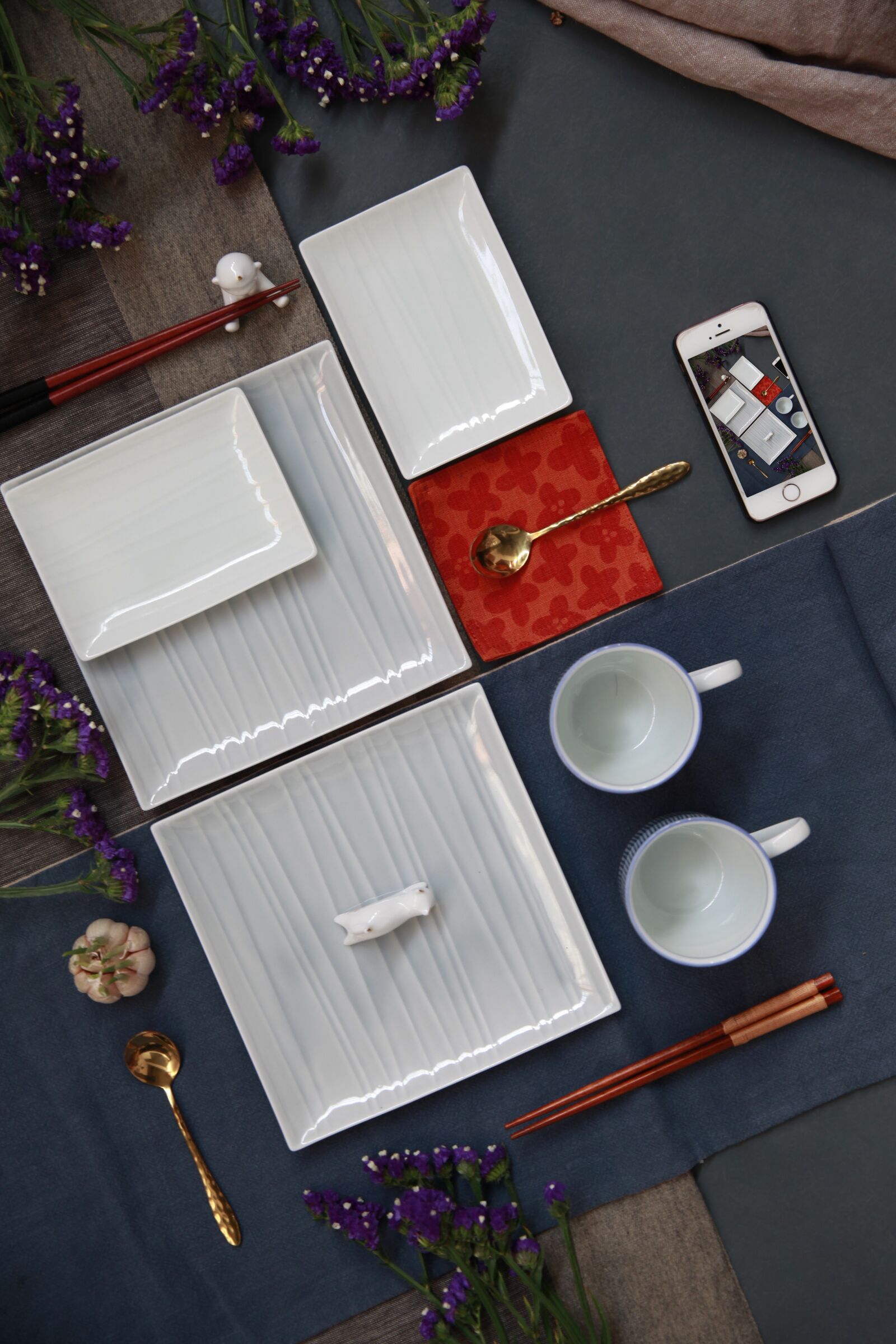 Canon EOS 5D Mark II sample photo. Japanese tableware, mobile, cup photography