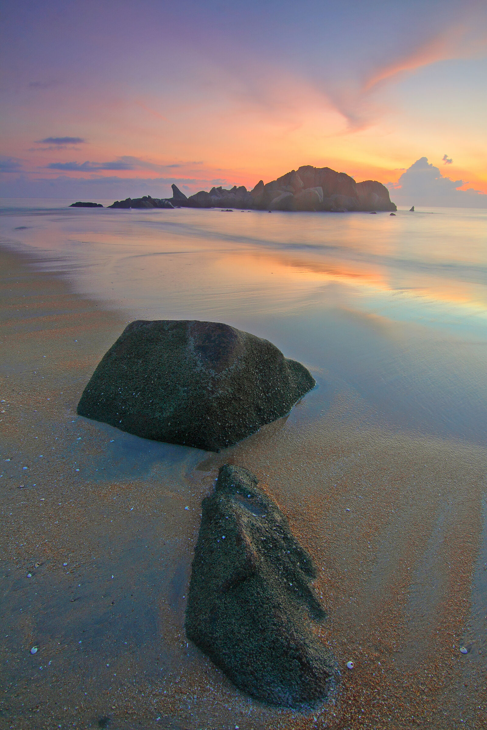 Canon EOS 50D sample photo. Beach, clouds, dawn, island photography