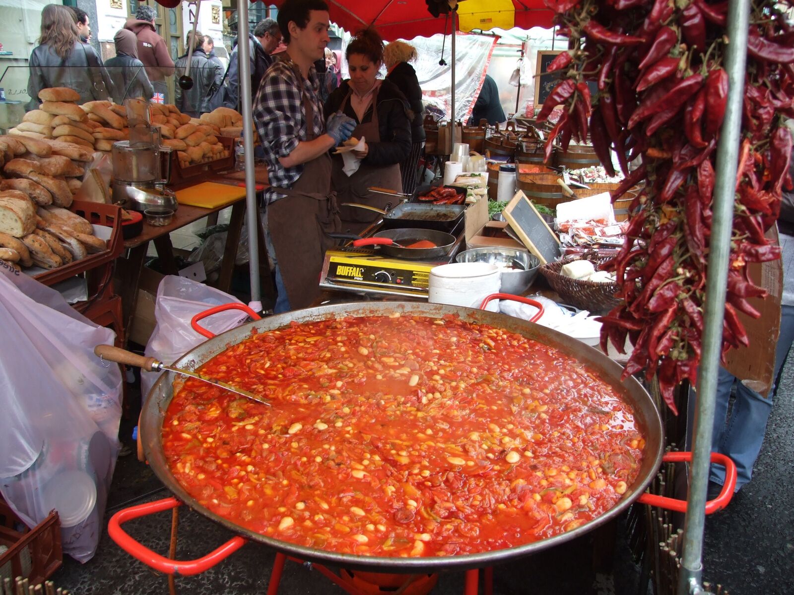 Fujifilm FinePix S6500fd sample photo. Street food, market, big photography