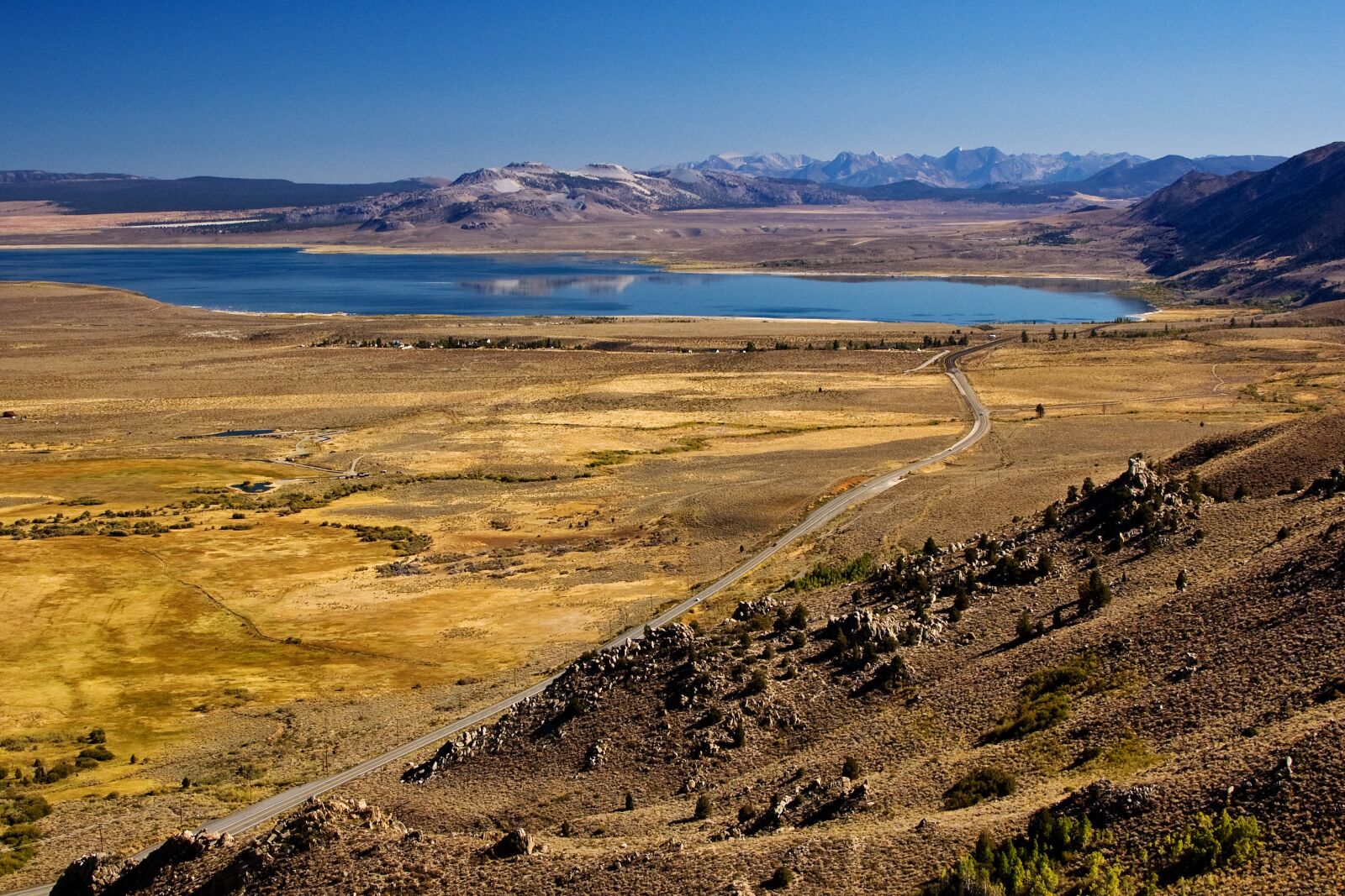 Nikon D50 sample photo. Monolake, usa, california photography