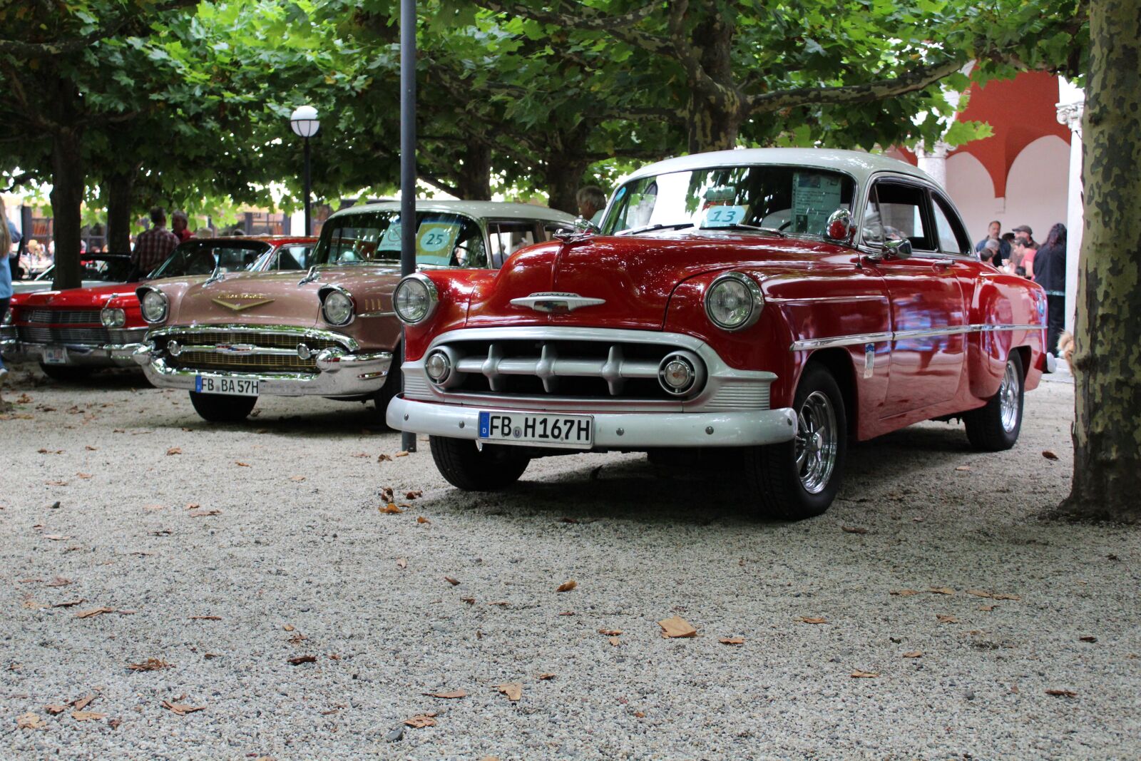 Canon EOS 1300D (EOS Rebel T6 / EOS Kiss X80) sample photo. Oldtimer, retro, old cars photography