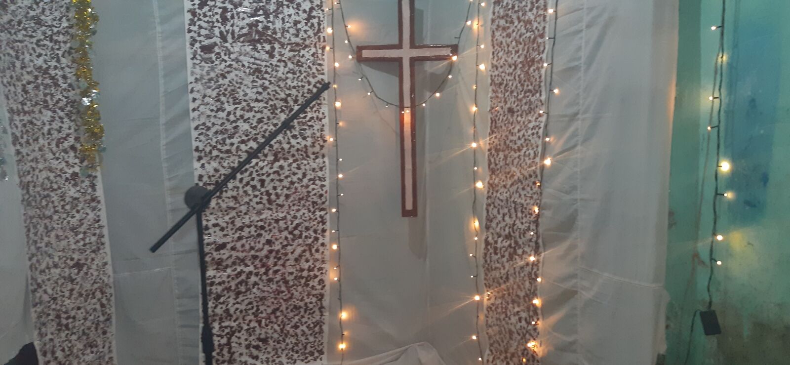 Samsung Galaxy A30 sample photo. Church, backdrop, cross photography