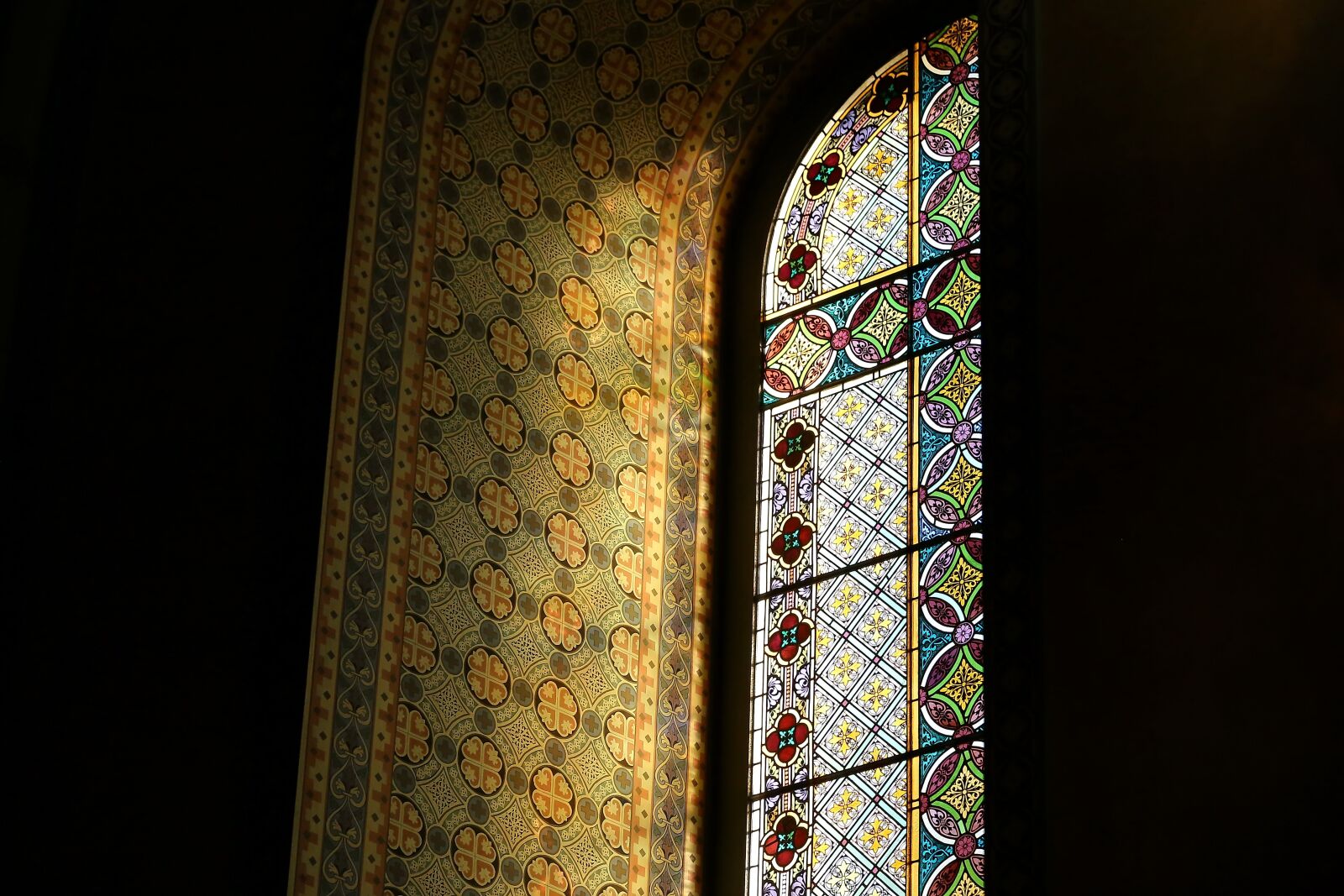 Canon EOS 6D sample photo. Stained glass, design, colorful photography