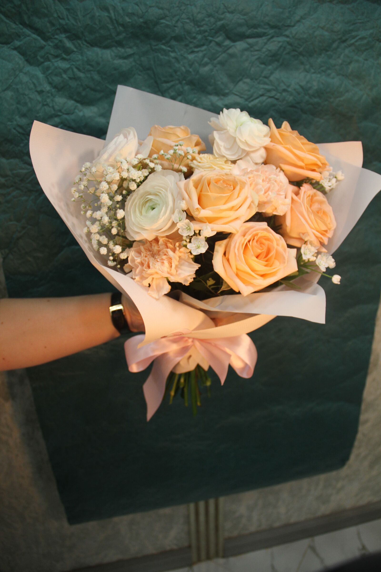 Canon EOS 7D sample photo. Bouquet, gentle, roses photography