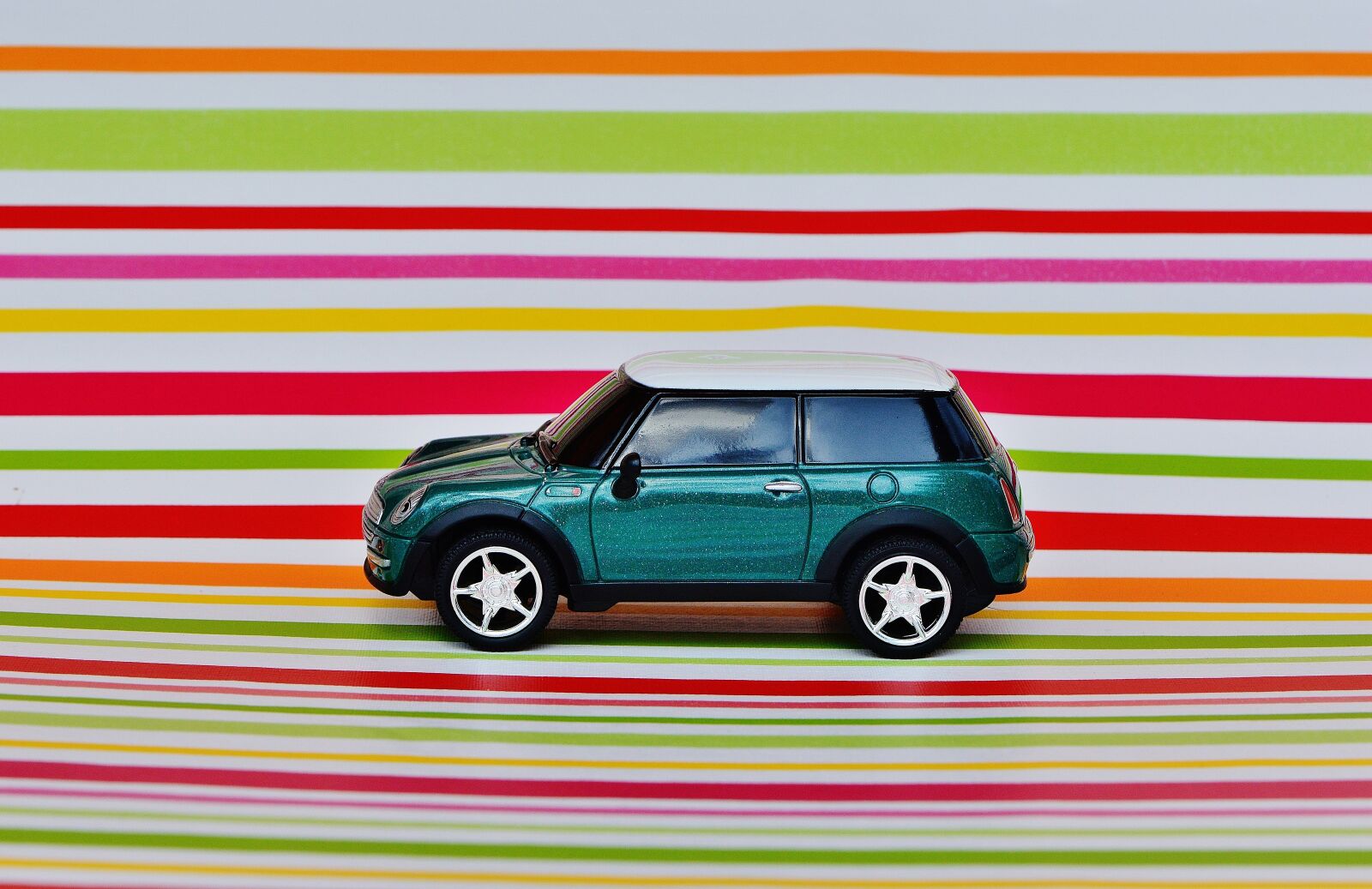 Nikon D3200 sample photo. Mini cooper, auto, model photography