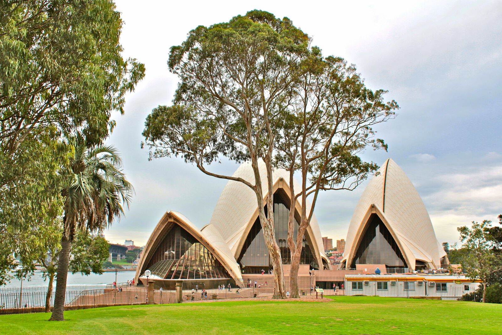 Canon EOS 600D (Rebel EOS T3i / EOS Kiss X5) sample photo. Australia, sydney, opera photography