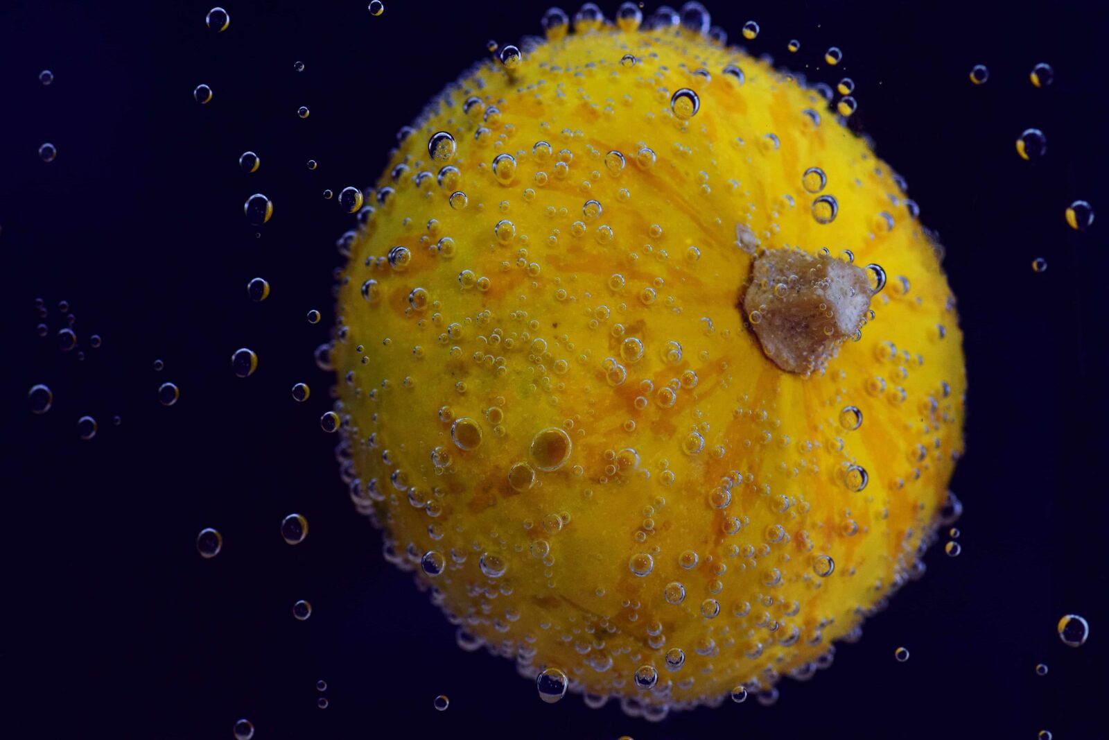 Nikon D3300 sample photo. Food, pumpkin, water, bubble photography