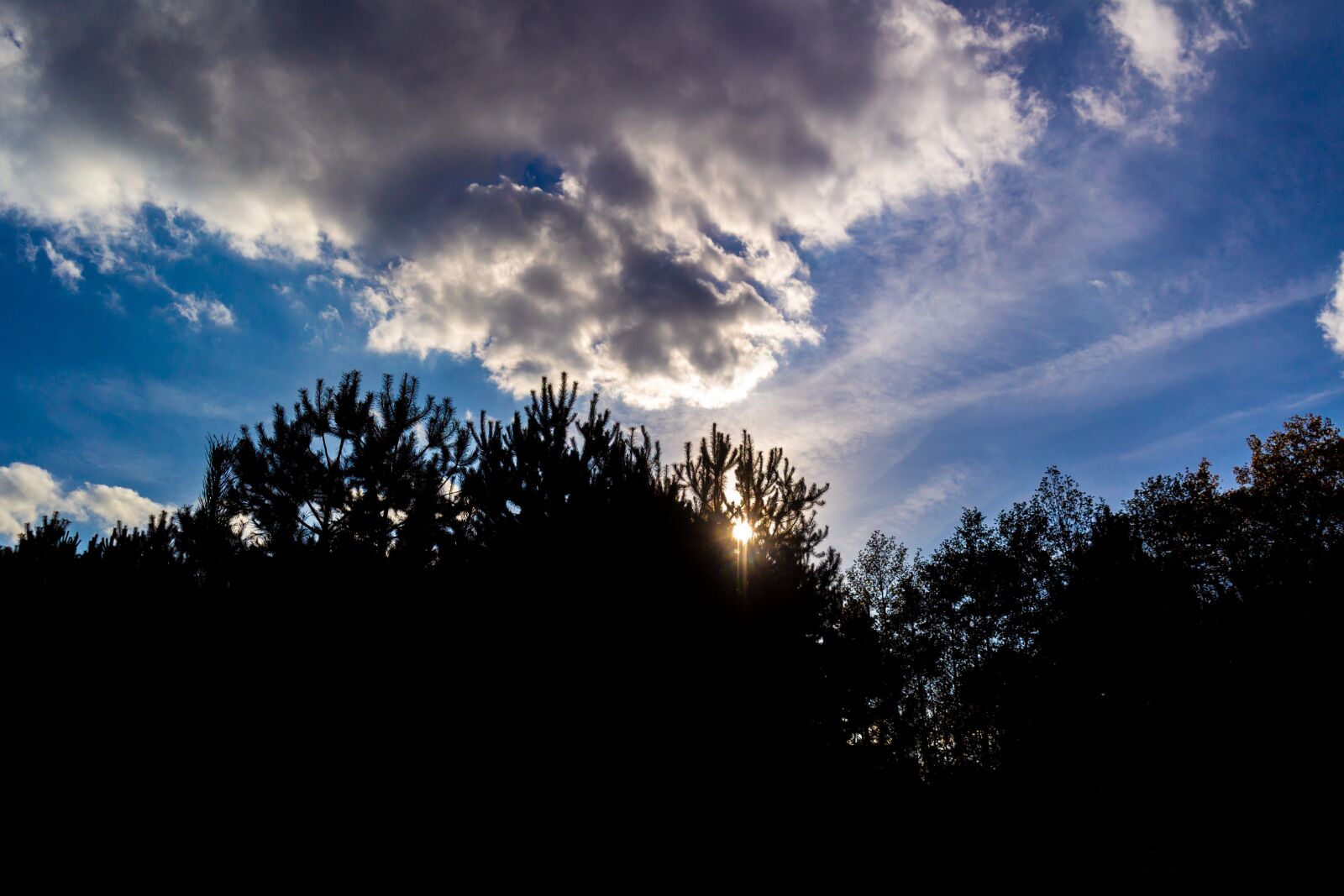 Samsung NX 18-55mm F3.5-5.6 OIS sample photo. Nature, landscape, clouds photography