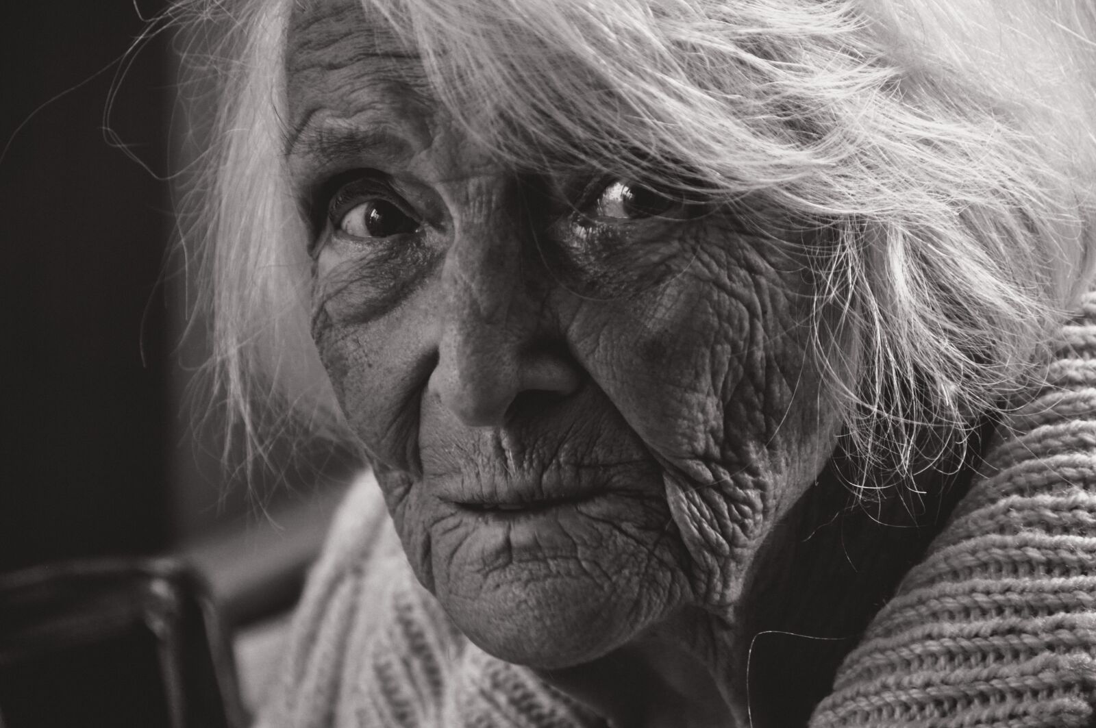 Nikon D90 sample photo. Old, wrinkles, white hair photography