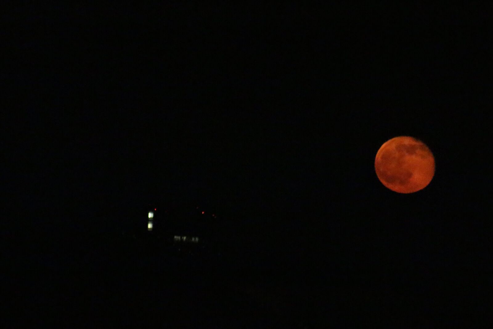 Canon EOS 650D (EOS Rebel T4i / EOS Kiss X6i) sample photo. Super, moon, dallas2 photography