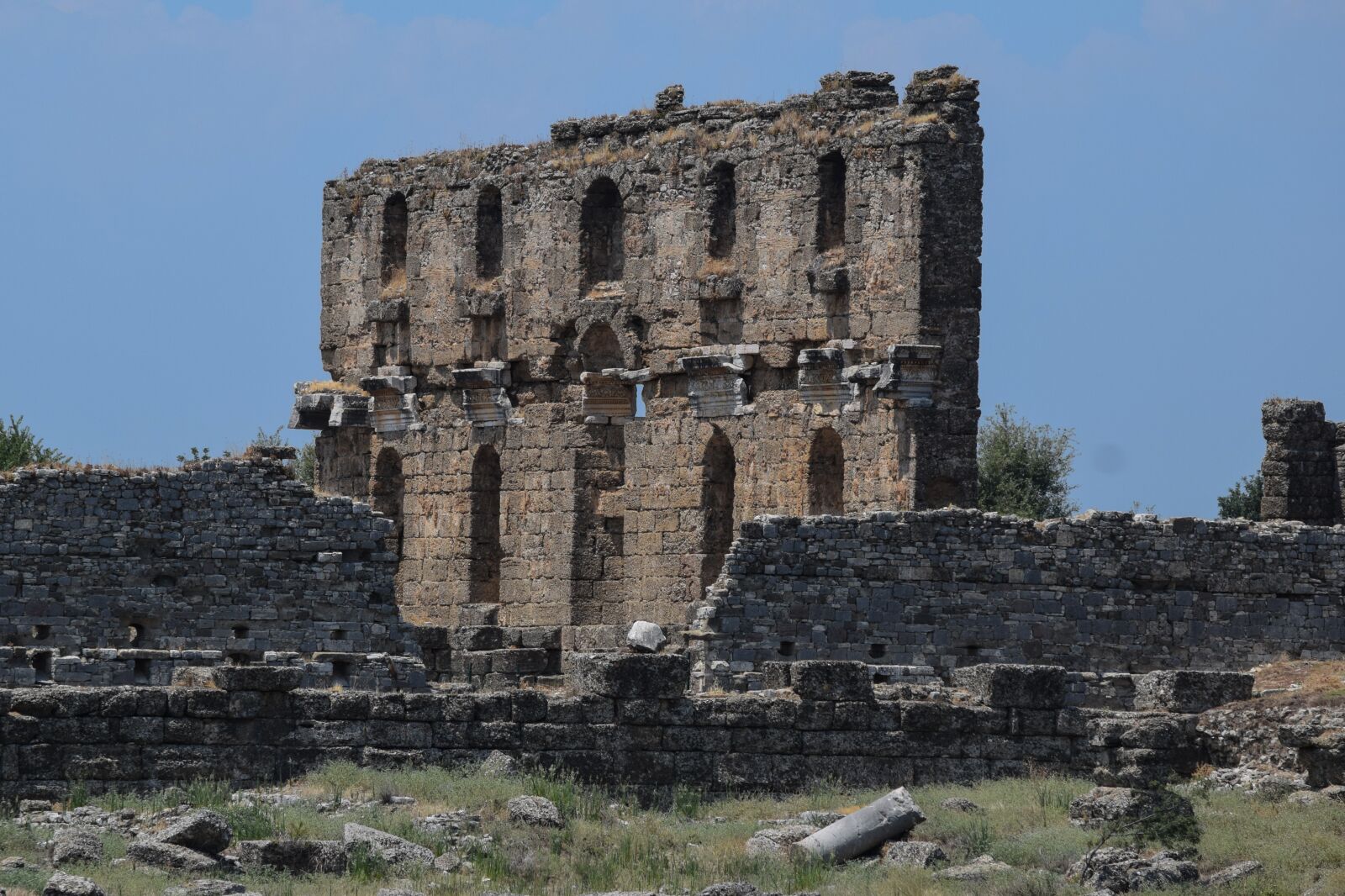 Nikon D5300 sample photo. Aspendos, ancient times, ruin photography