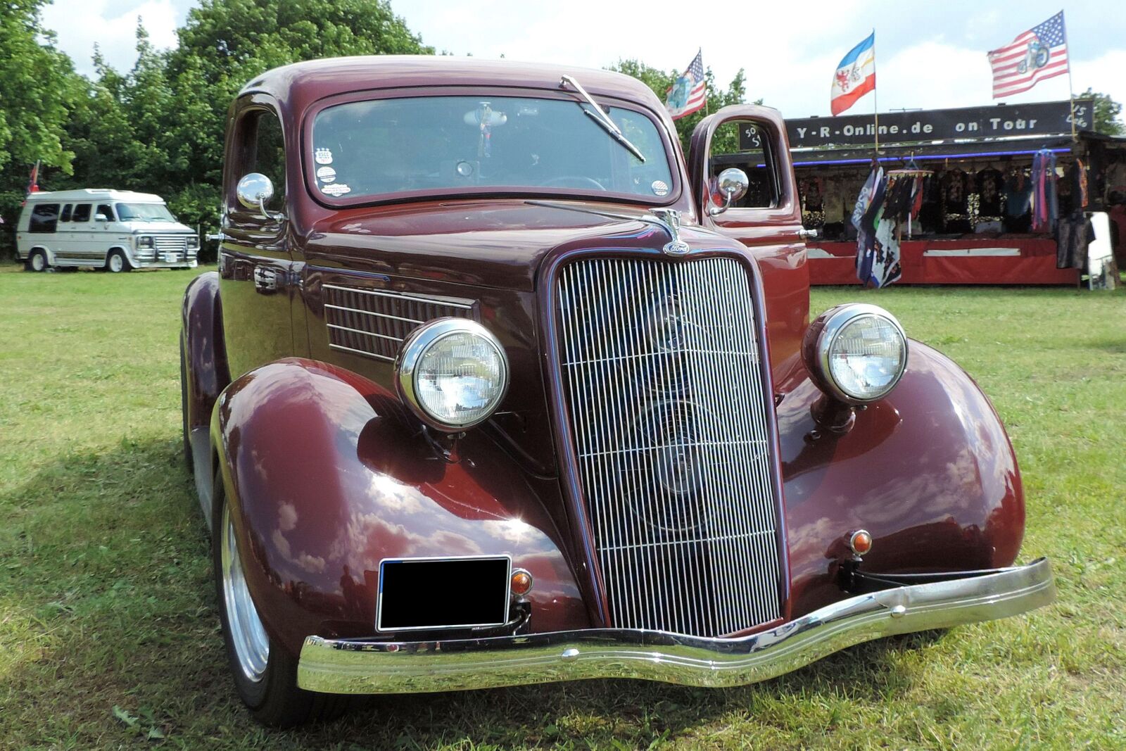 Nikon Coolpix P520 sample photo. Oldtimer, auto, vehicle photography