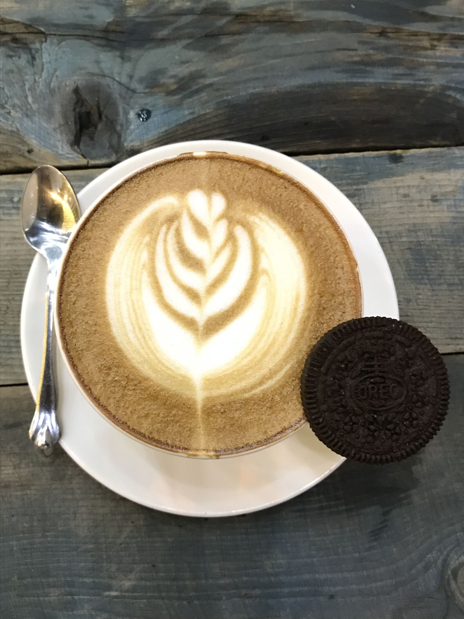 Apple iPhone 7 sample photo. Latte, design, oreo photography