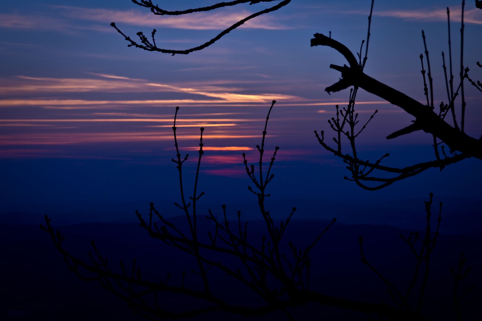 Sony SLT-A77 + Sony DT 18-200mm F3.5-6.3 sample photo. Sunset, sundown, evening photography
