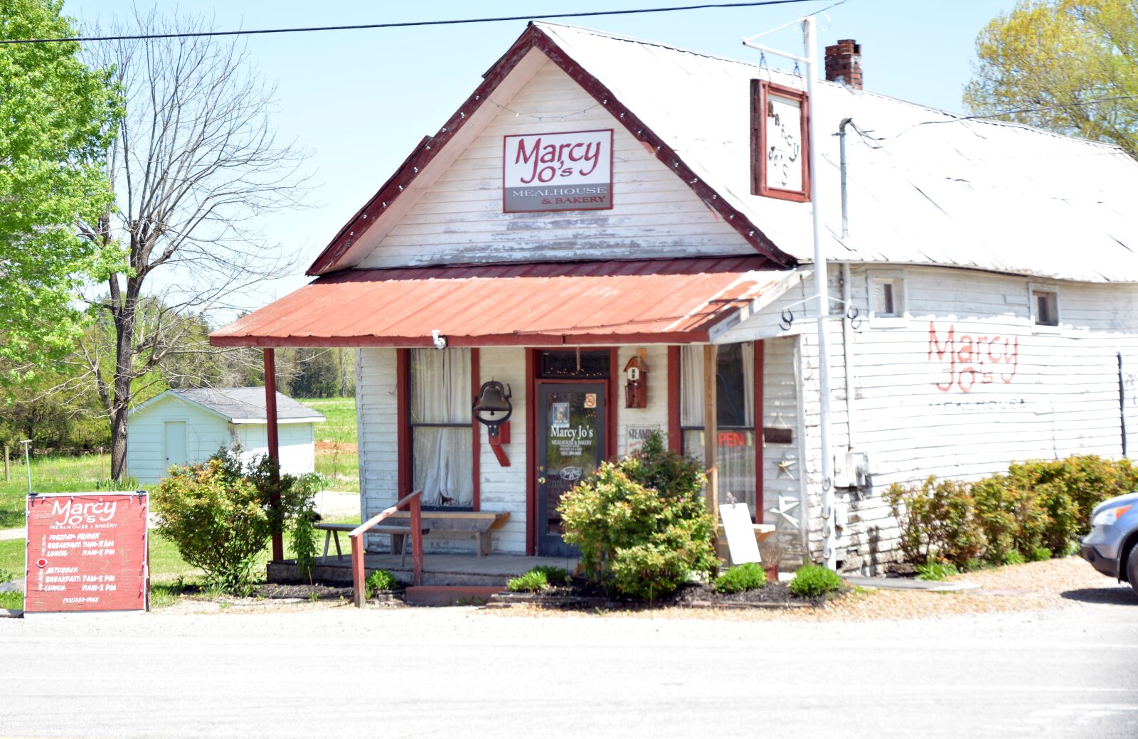 Nikon D5200 sample photo. Marcy jo's, mealhouse, bakery photography