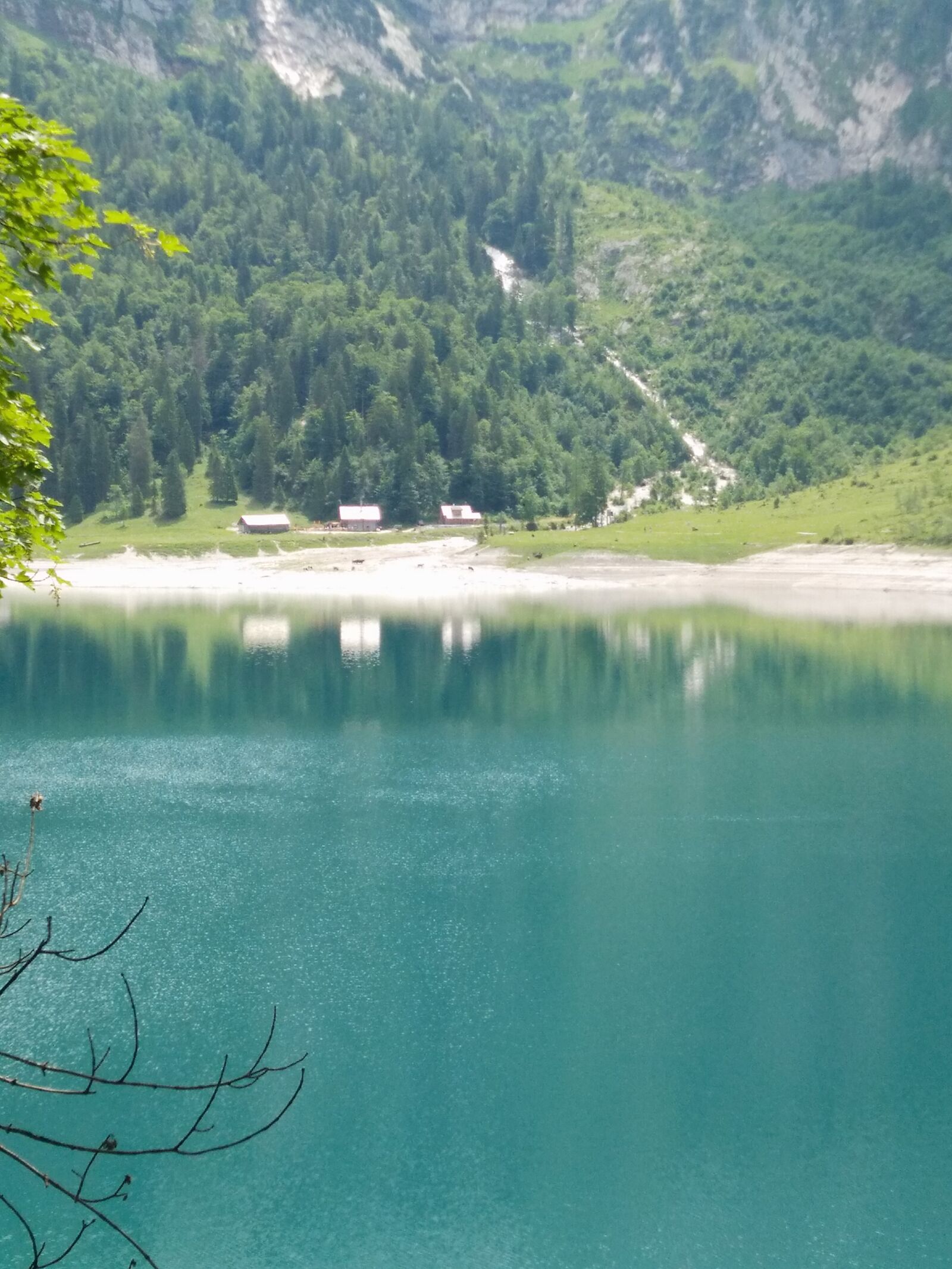 OnePlus ONE E1003 sample photo. Lake, mountain, water photography