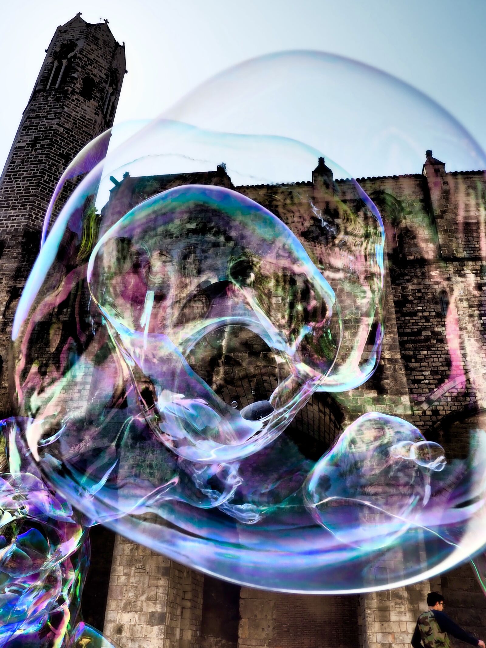 Olympus OM-D E-M10 II sample photo. Soap bubbles, artist, big photography