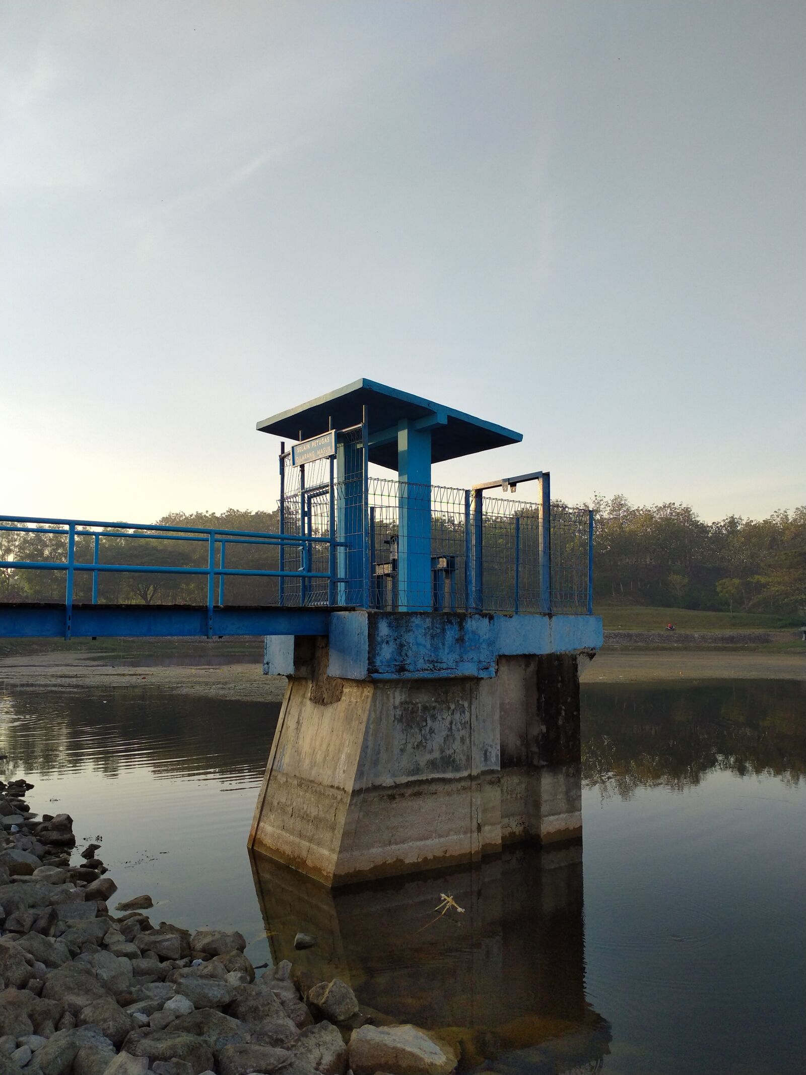 Realme 5I sample photo. Reservoir, lake, morning photography