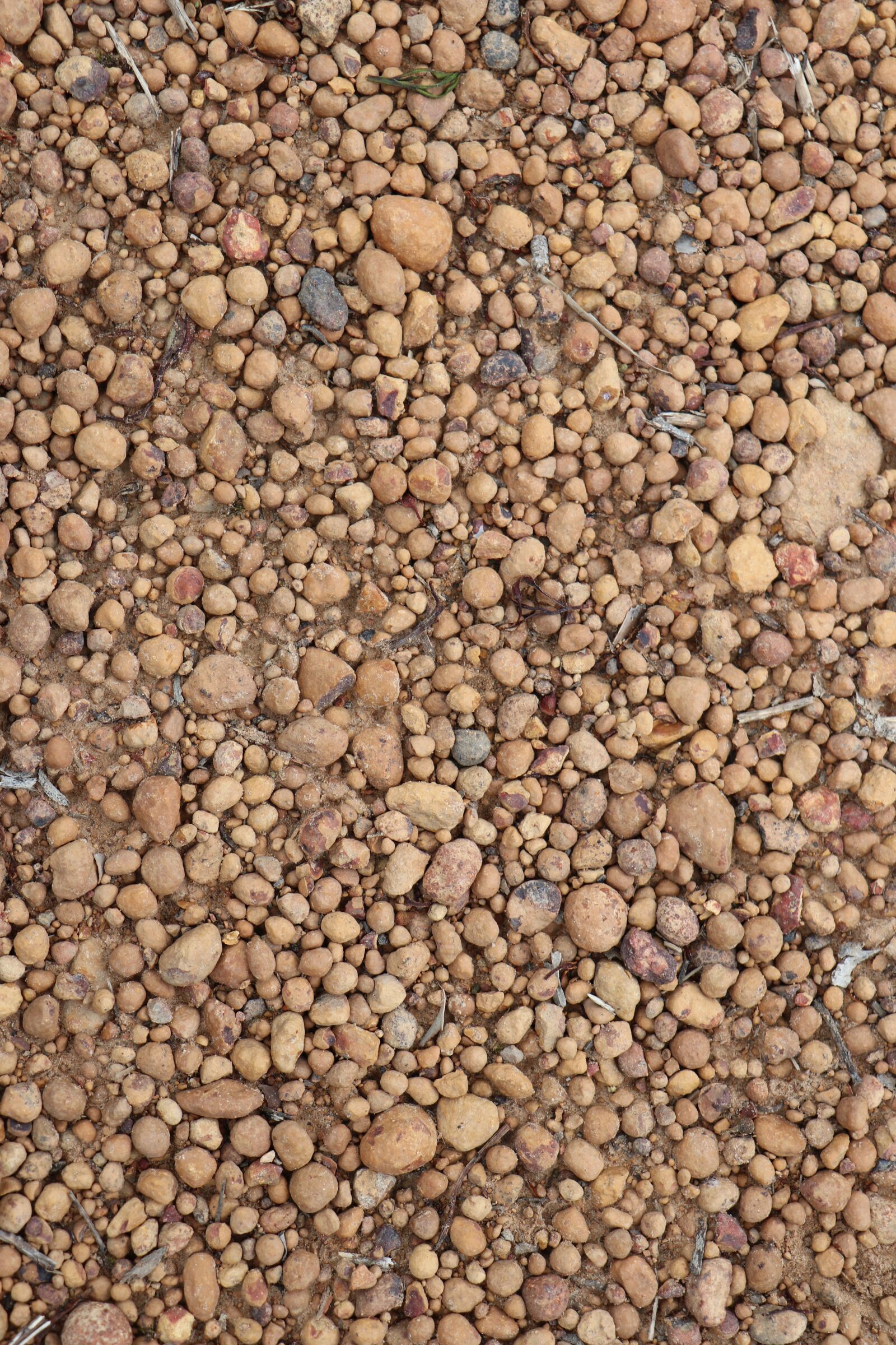 Canon EF-S 18-135mm F3.5-5.6 IS USM sample photo. Gravel, pattern, texture photography
