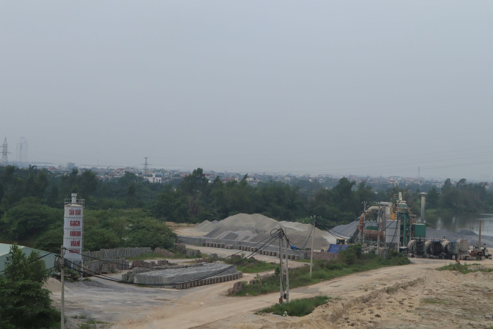 Canon EOS M50 (EOS Kiss M) sample photo. Construction, building materials, production photography