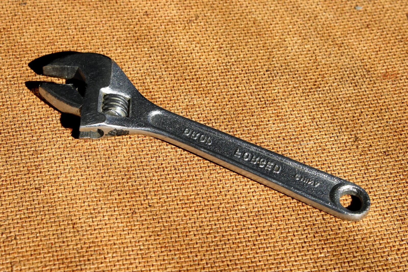 f/3.5-5.6 IS sample photo. Wrench, hand tool, adjustable photography