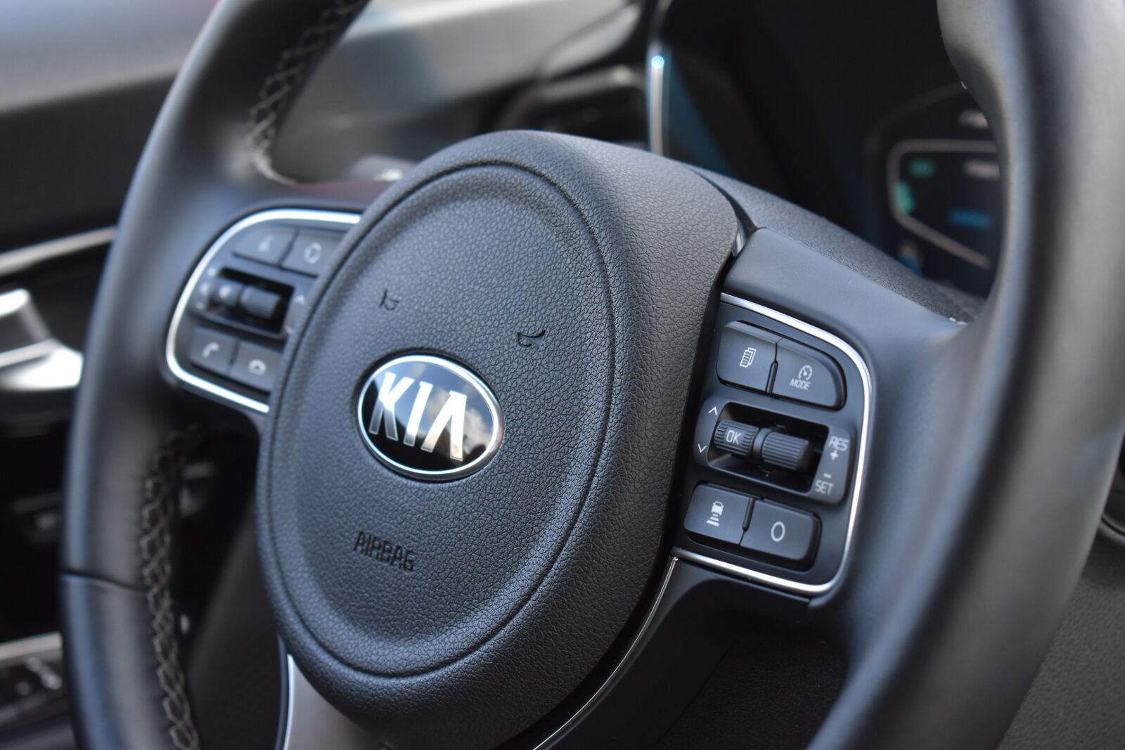 Nikon D3500 sample photo. Send, car, drive photography