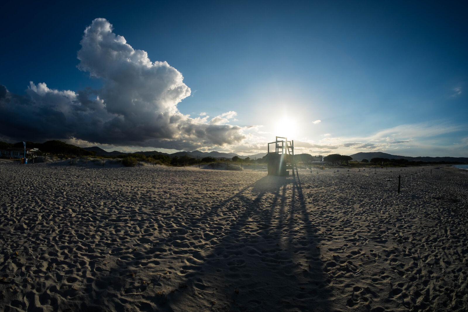 Fujifilm X-E2 sample photo. Sea, sunset, beach, ray photography