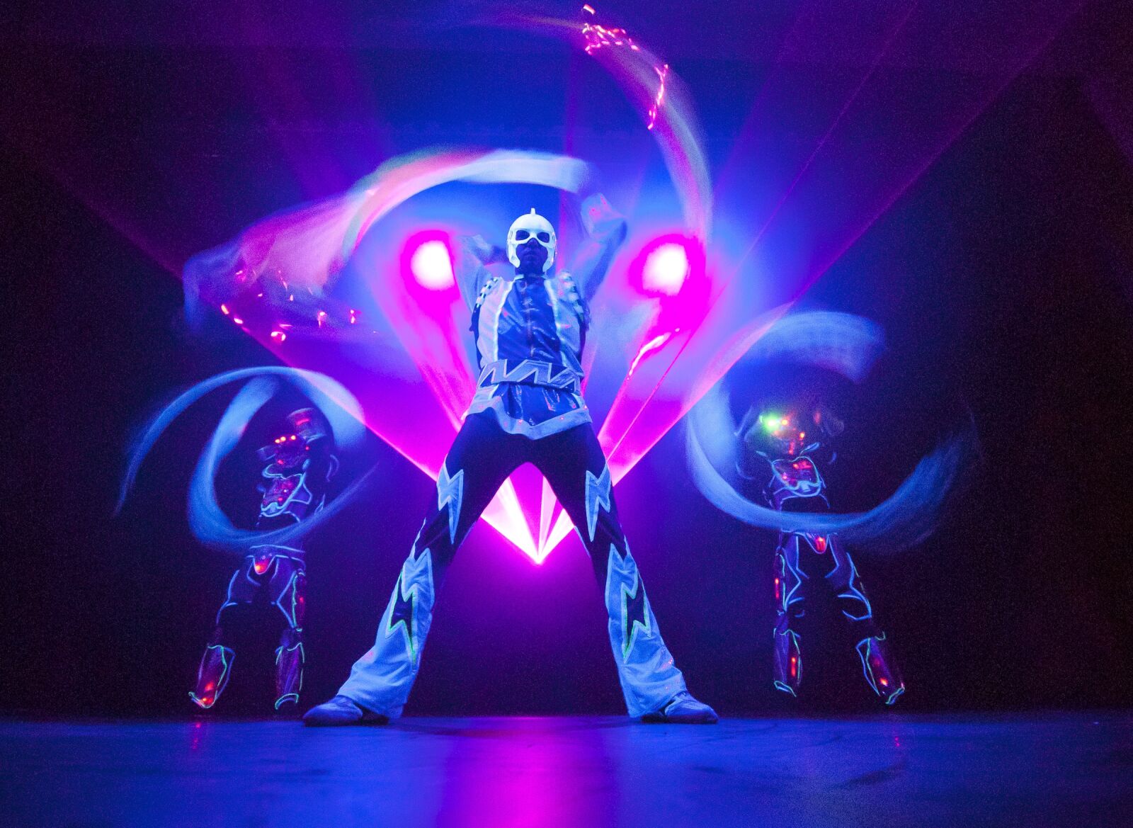 Nikon D200 sample photo. Magician, light show, lightshow photography