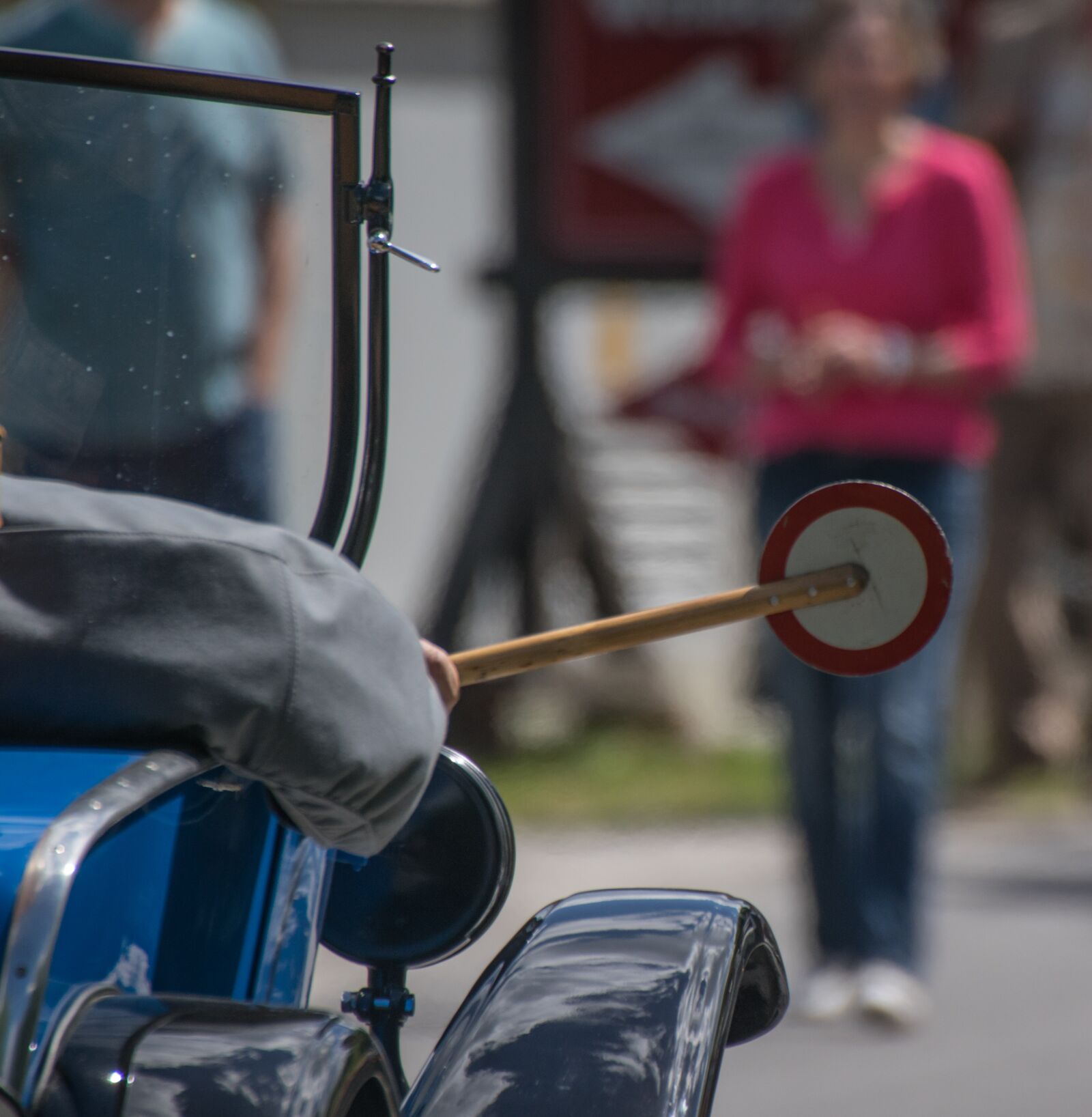 Pentax K-3 sample photo. Direction of travel display photography