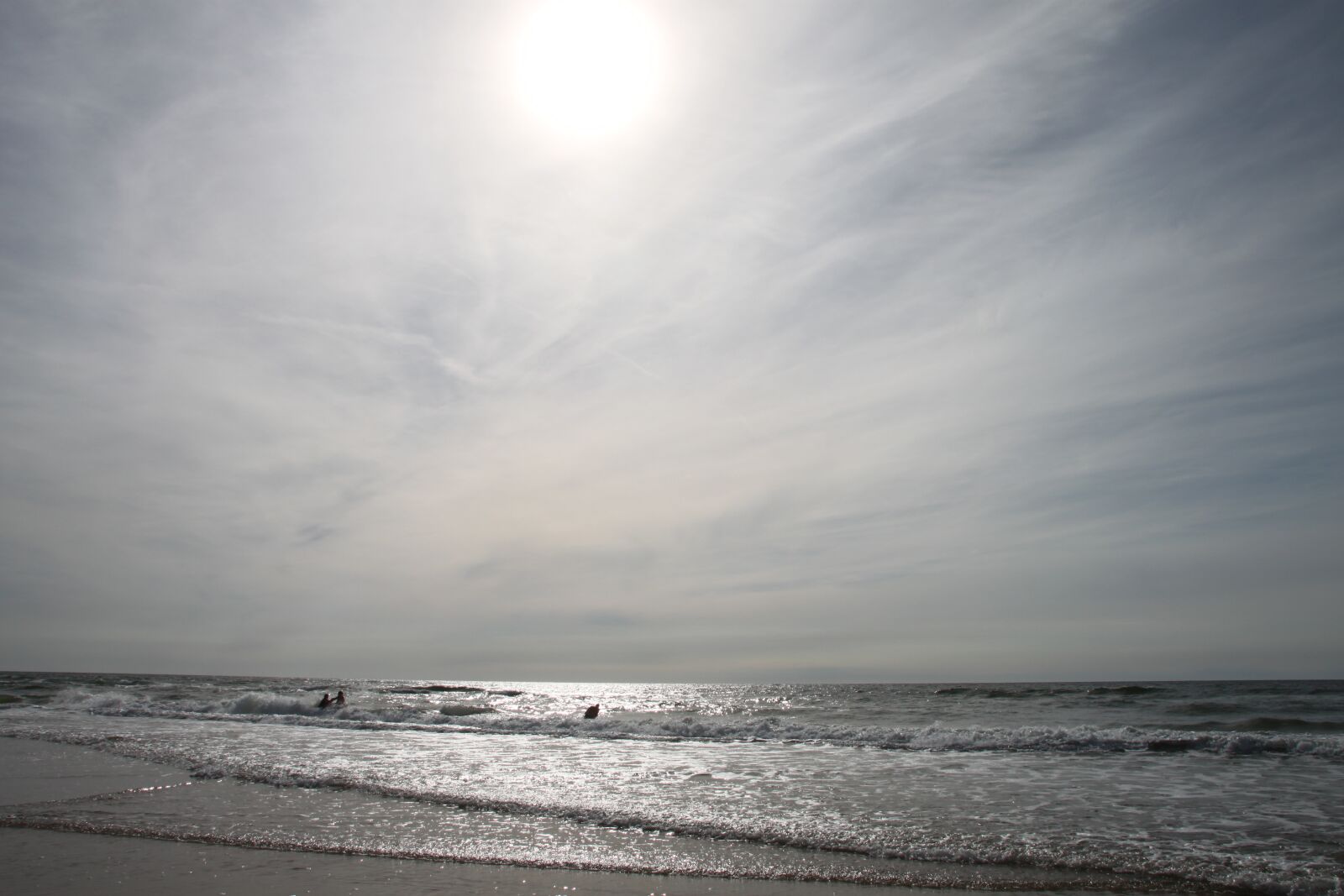 Canon EOS 500D (EOS Rebel T1i / EOS Kiss X3) sample photo. Clouds, sea, water photography